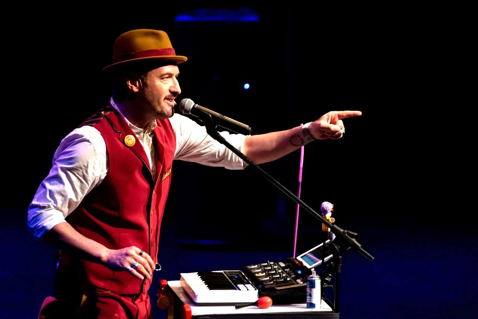 Alex O’Dogherty actuará en mayo en Adra.