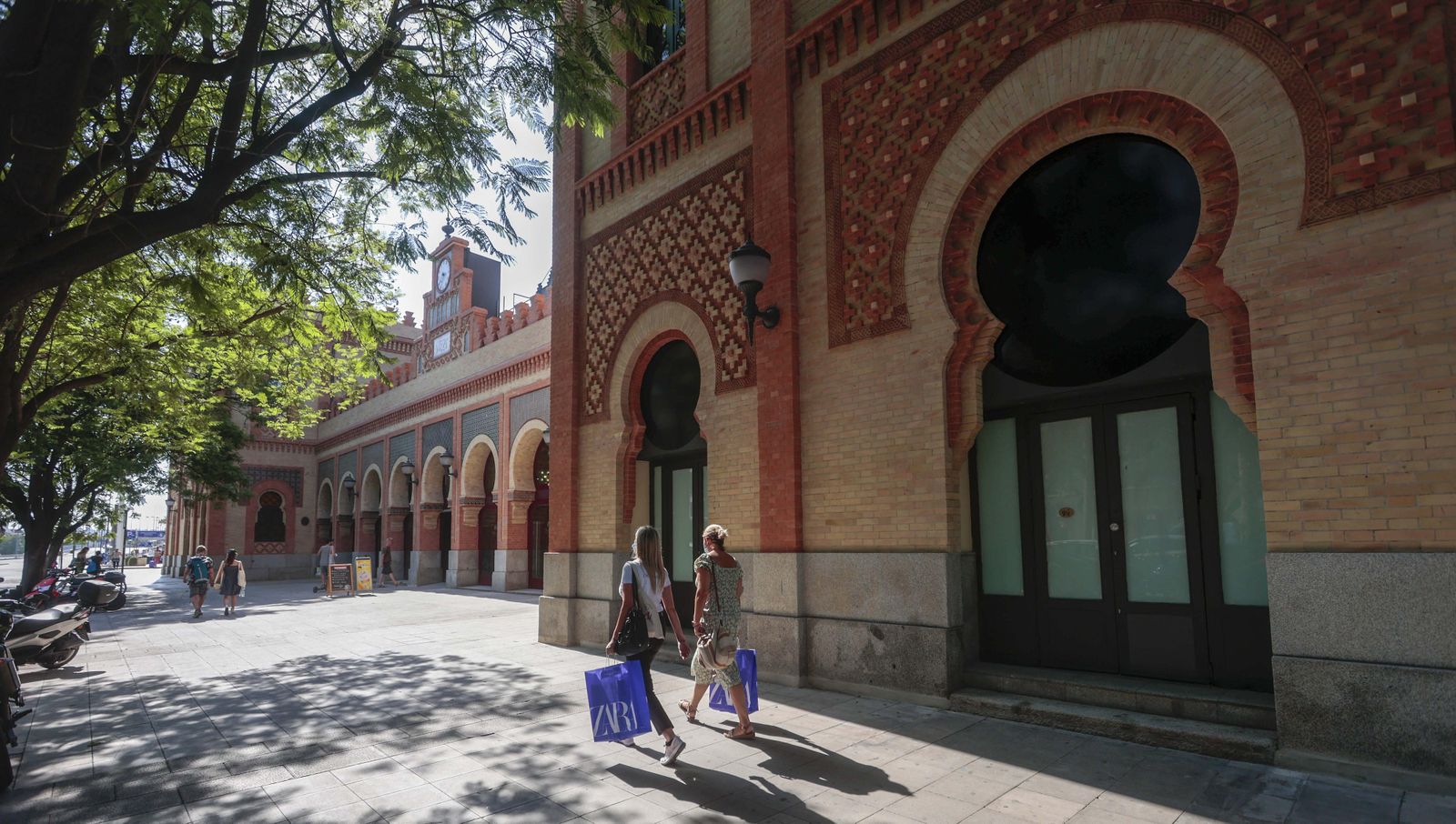 Fotos: Así luce el exterior de Plaza de Armas tras acabar los trabajos de conservación