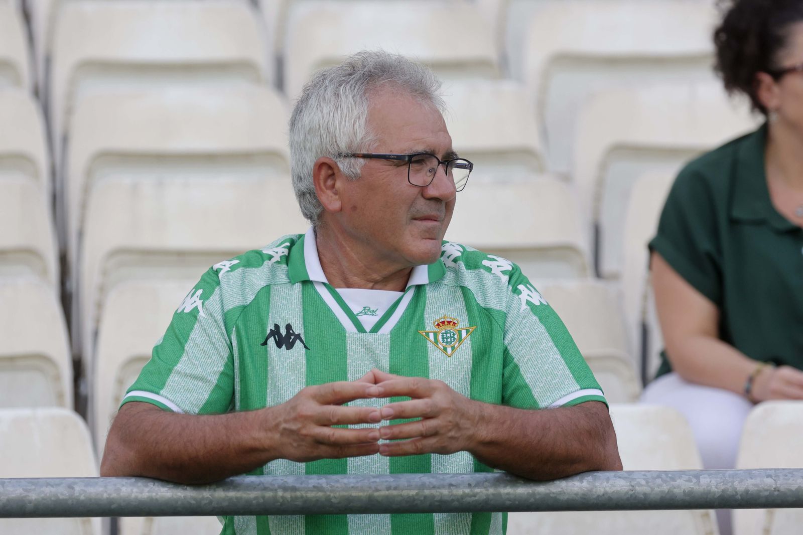 Búscate en las gradas del Villamarín