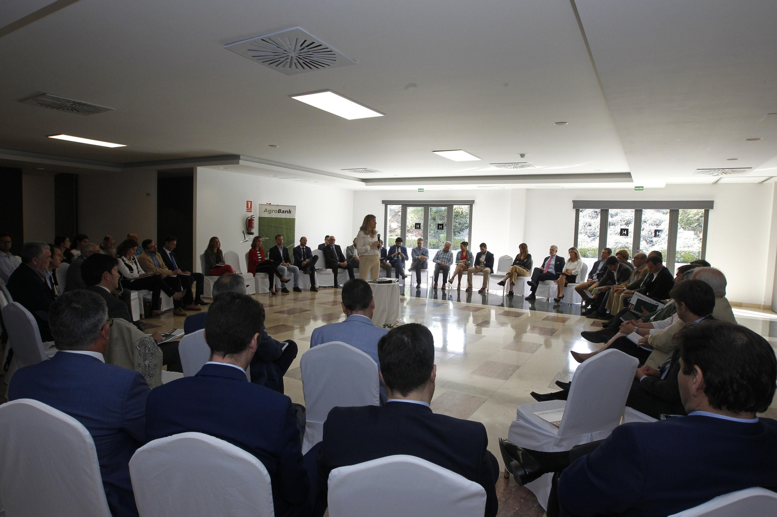 La directora general de Industrias, Innovación y Cadena Agroalimentaria de la Consejería de Agricultura, Carmen Cristina de Toro, durante su intervención en la jornada.