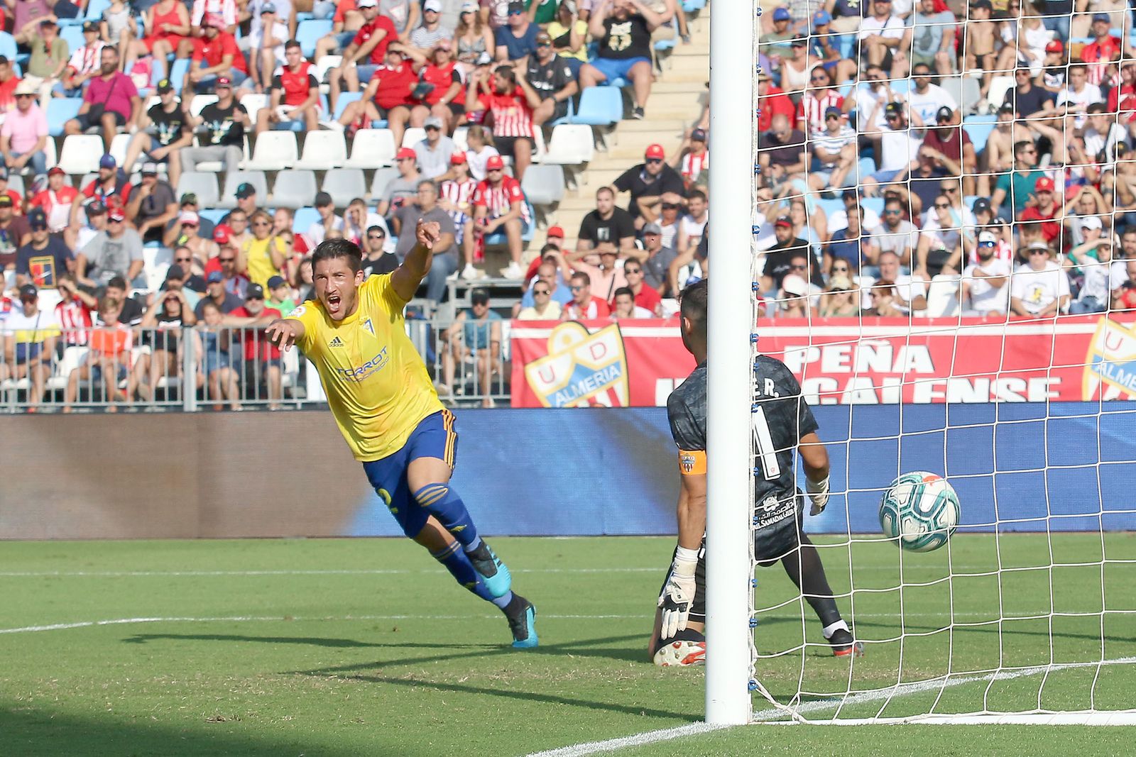Las imágenes del UD ALMERÍA-CÁDIZ CF