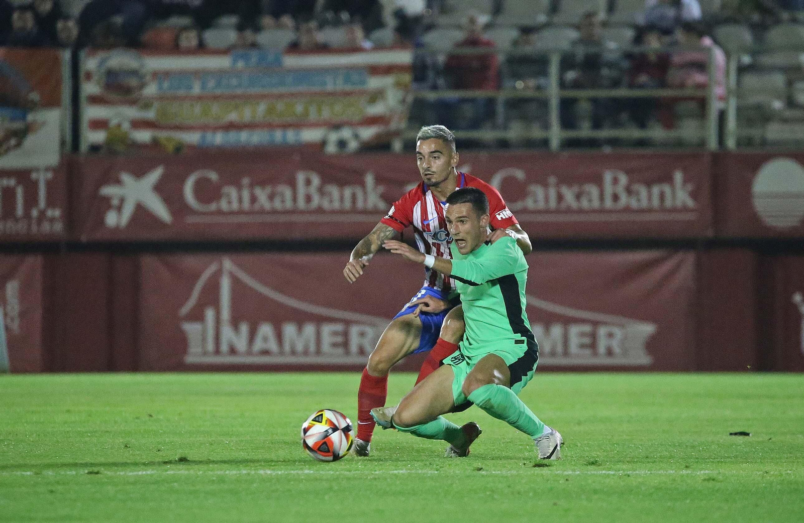 Las mejores fotos del Algeciras - Atlético de Madrid B