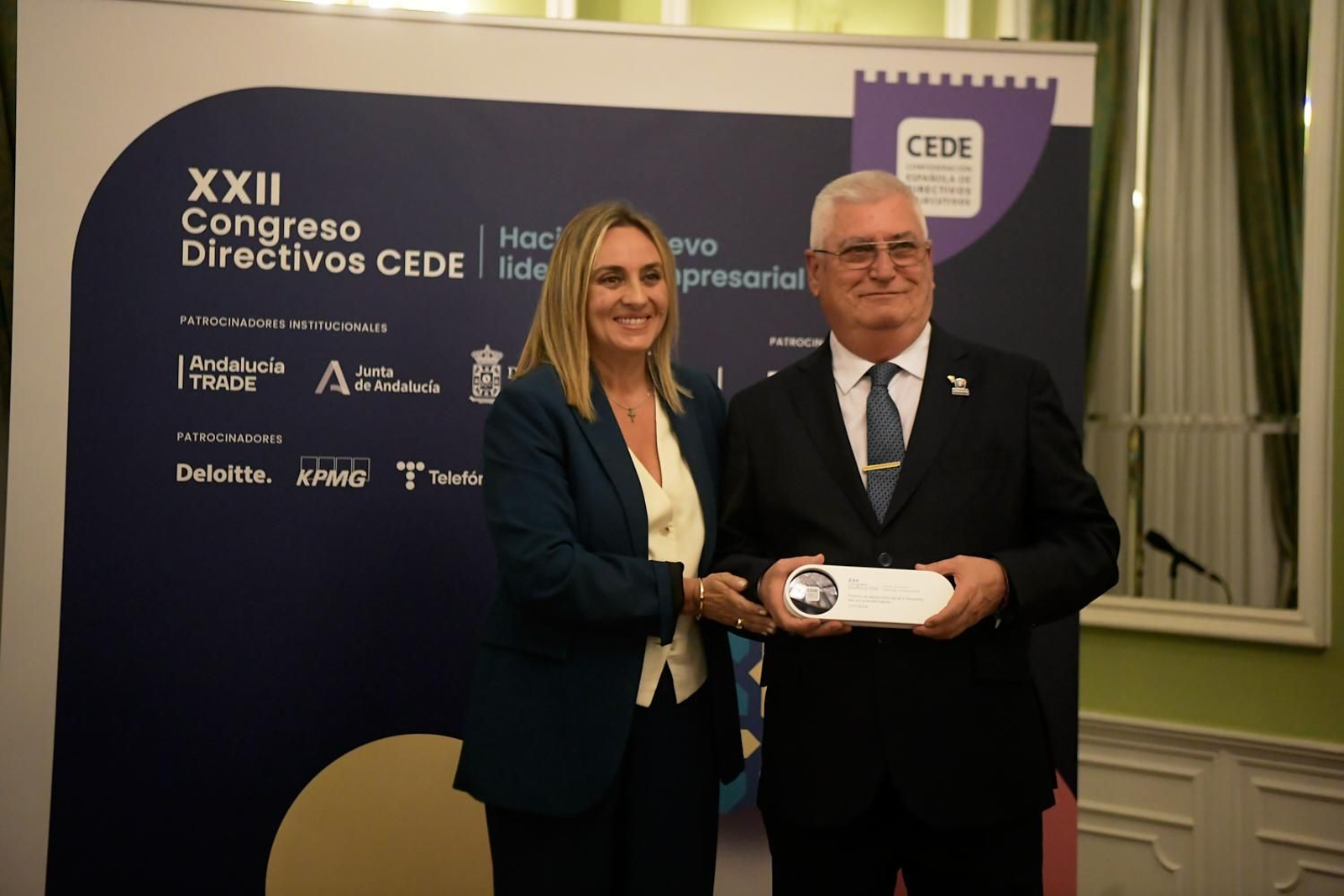 Las mejores imágenes de la entrega de premios de la Fundación CEDE a empresas y directivos en Granada