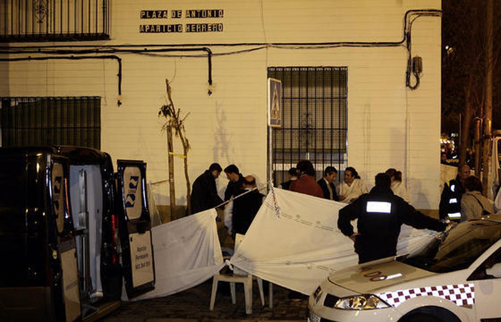 Seis personas han resultado fallecidas por un incendio.  Foto: Antonio Pizarro / EFE