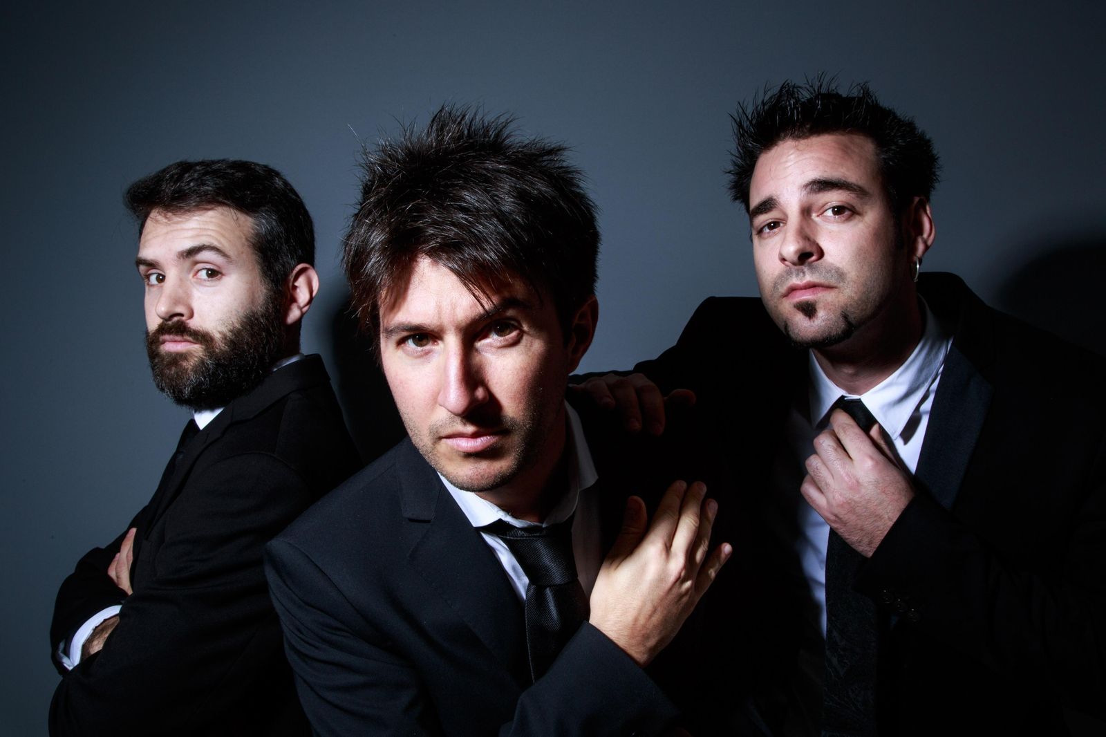 José Recacha, Dani Escortell y Javi  Ruibal , los músicos que componen el trío portuense Glazz.