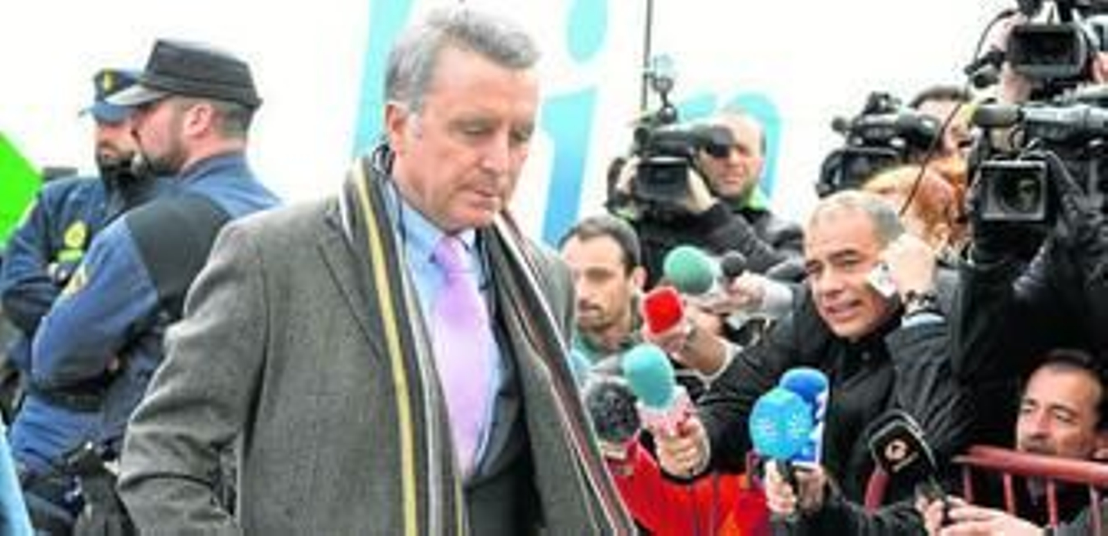 La juez requiere a Ortega Cano para retirarle el carné de conducir