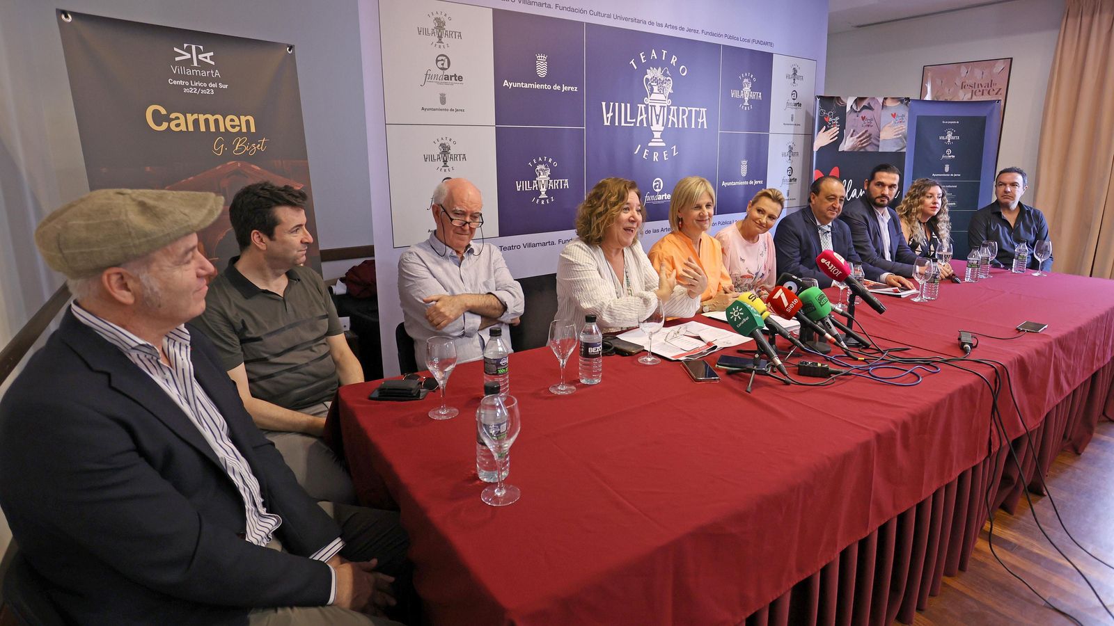 Imagen de la rueda de prensa ofrecida en el Villamarta. Imagen de la rueda de prensa ofrecida en el Villamarta.