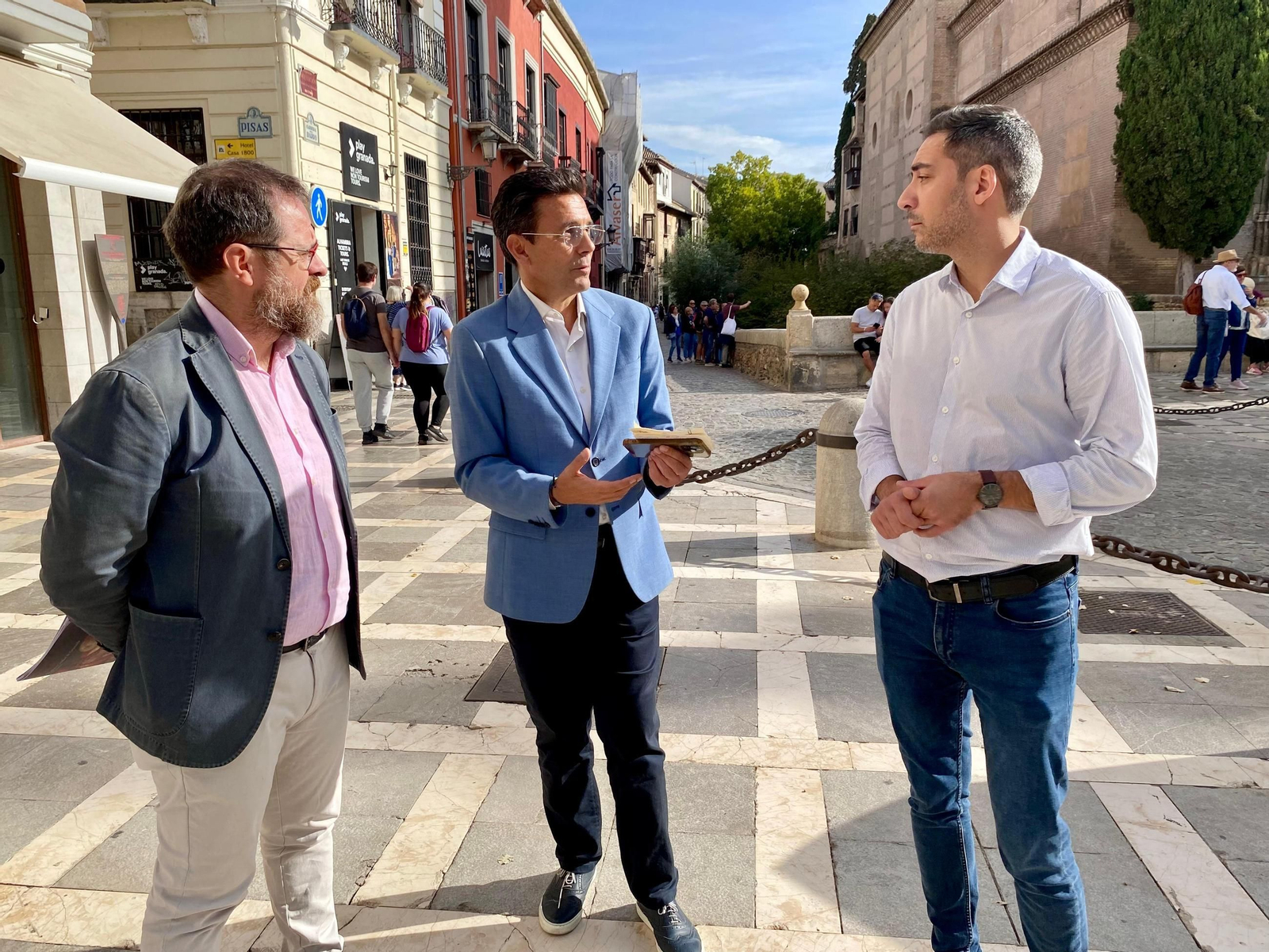 Paco Cuenca junto a Juanjo Ibáñez y Eduardo Castillo en Granada