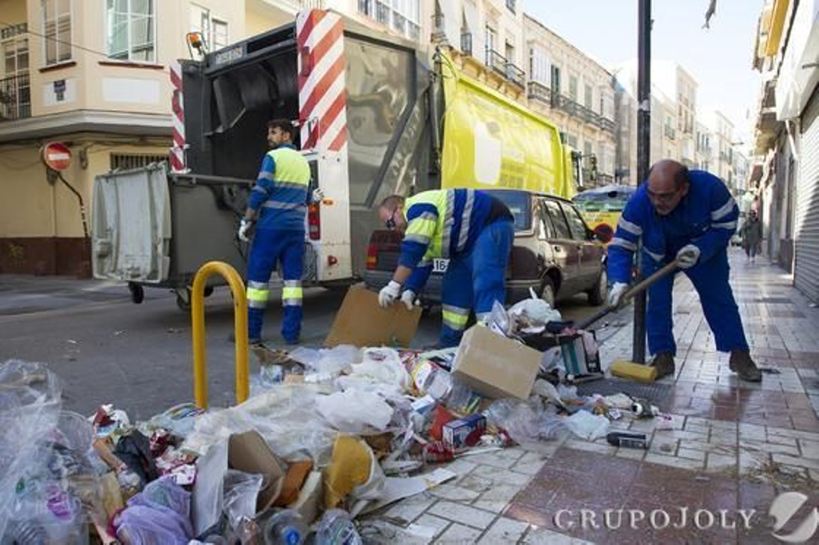 La prioridad este viernes será limpiar el centro histórico.

Foto: Daniel Pérez