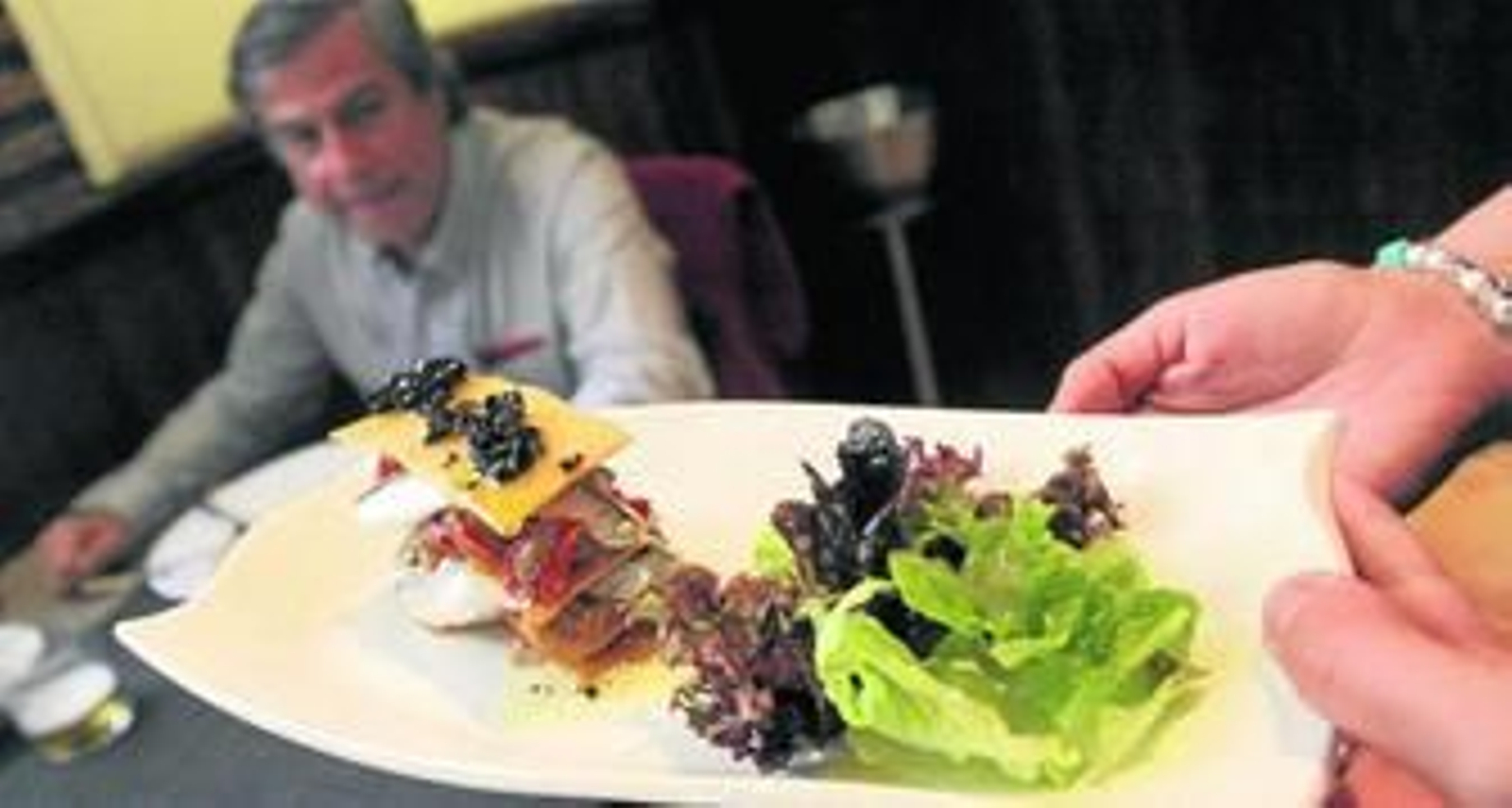 Los platos sorprendentes y elaborados, a bajo precio, casi han borrado del mapa a los manjares de siempre.