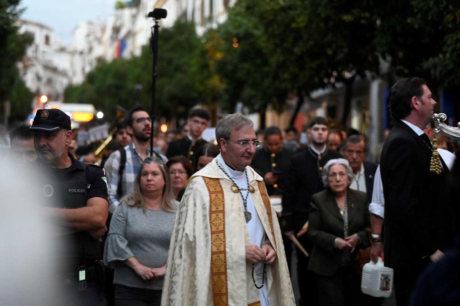 La mejores imágenes de la procesión de la Virgen del Amparo