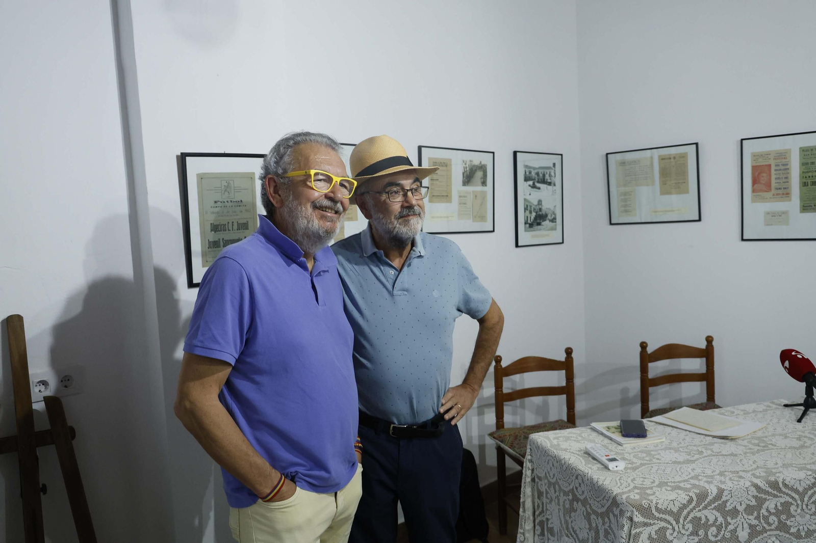 Las fotos de la exposición "El San Roque de los 60" y la presentación de los libros "Plaza de Armas" y "Alameda" de Antonio Pérez Girón