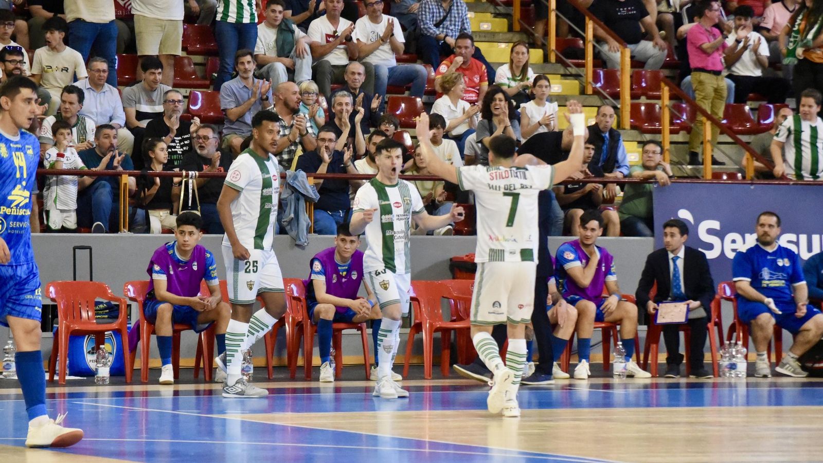Murilo Duarte celebra uno de sus goles.