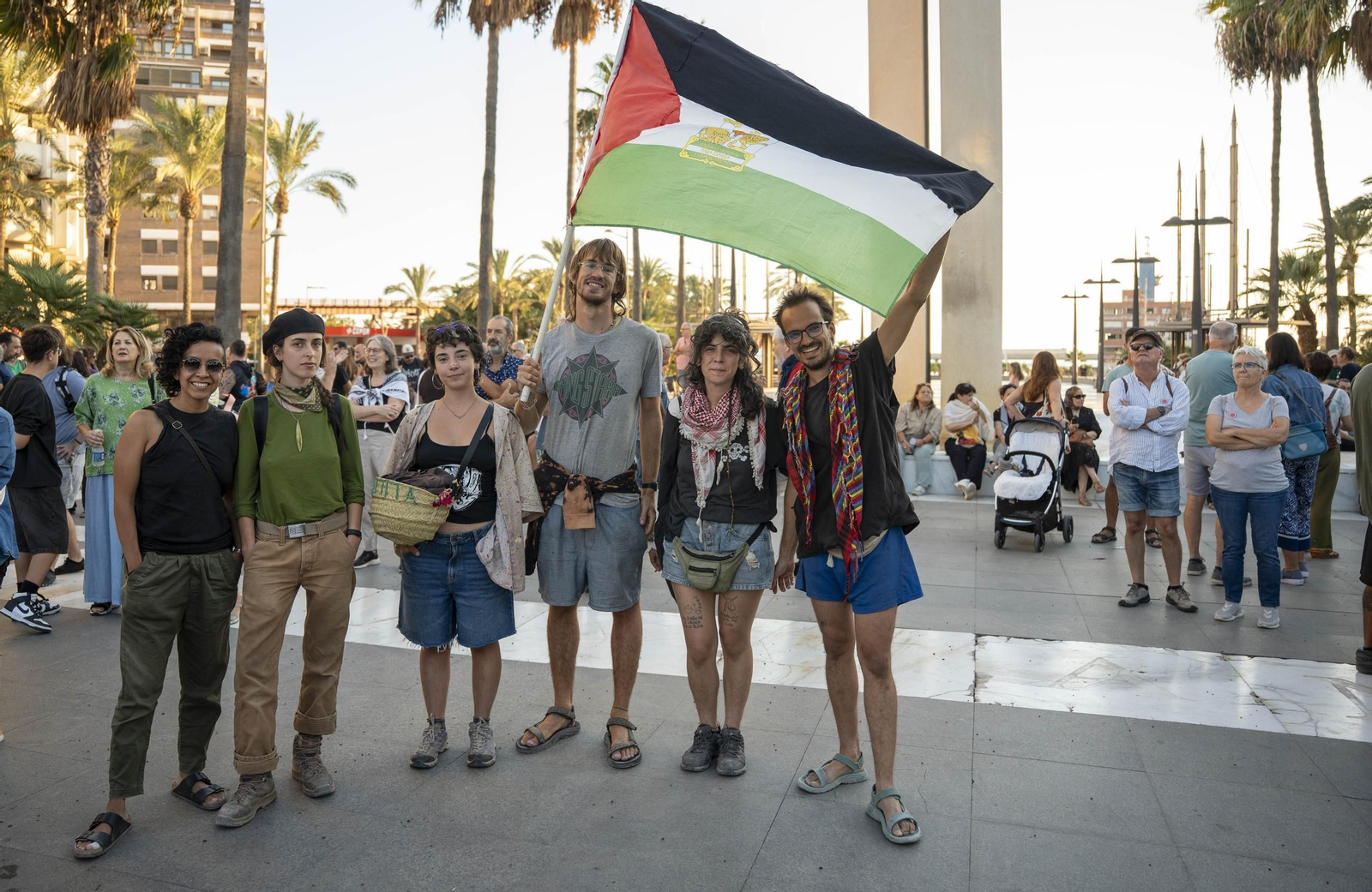 Manifestación convocada por la Plataforma Almería por Palestina