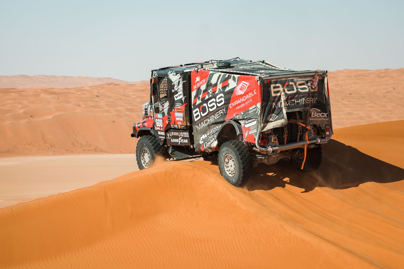 Las espectaculares imágenes del Dakar por las dunas