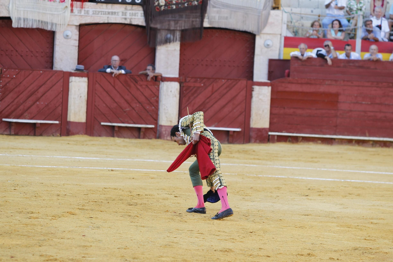 Fotogalería Primera Corrida de Toros. Feria de Almería 2019