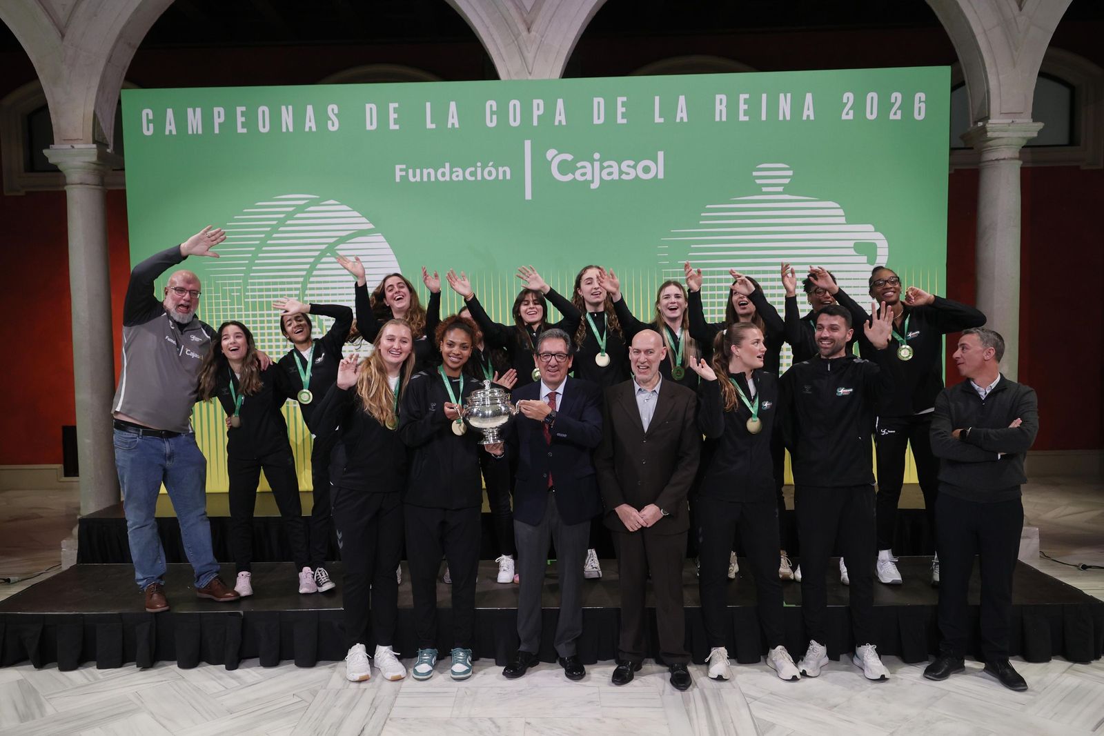 Recepción en la Fundación Cajasol a la campeonas de la Copa de la Reina de voleibol