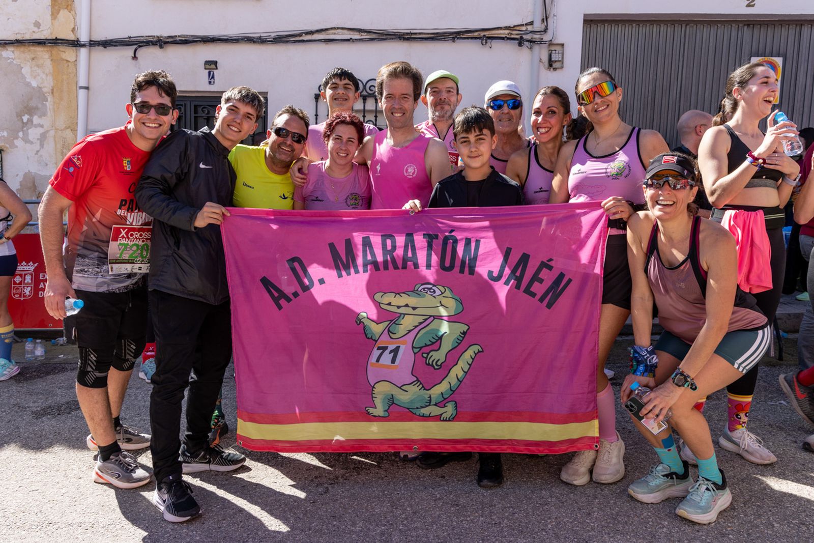 En imágenes: Atletas y aficionados vibran en el X Cross Pantano del Víboras (2)