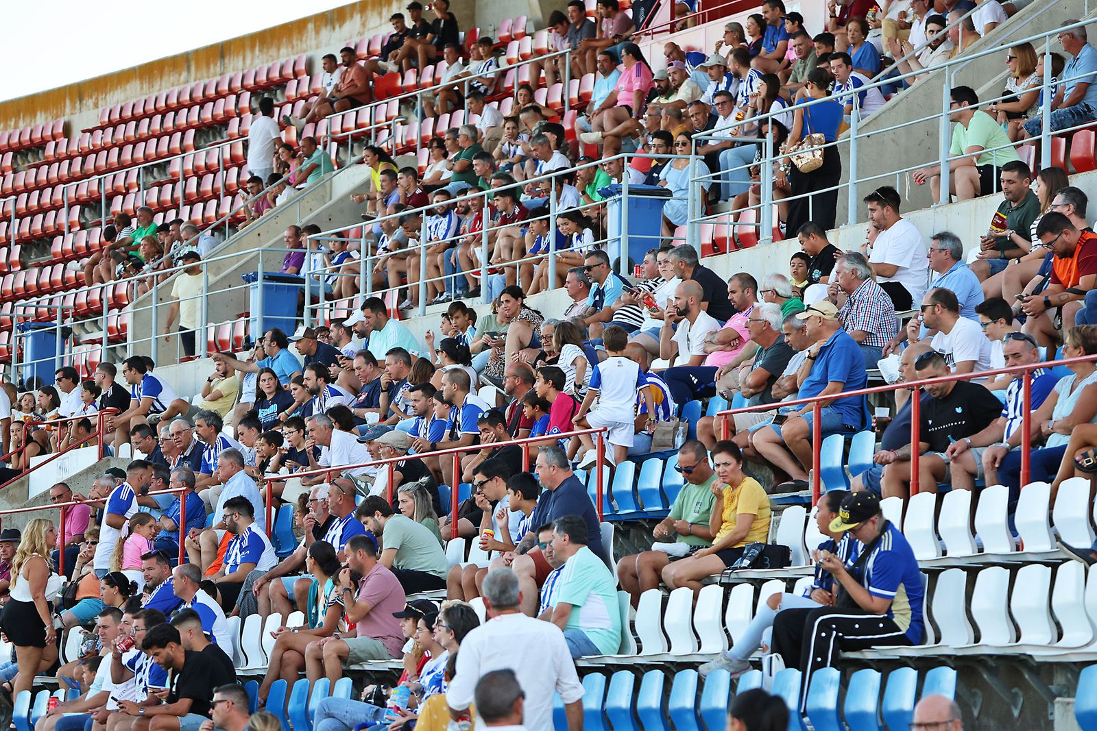 Imágenes del amistoso entre el Recreativo de Huelva y el Xerez  DFC