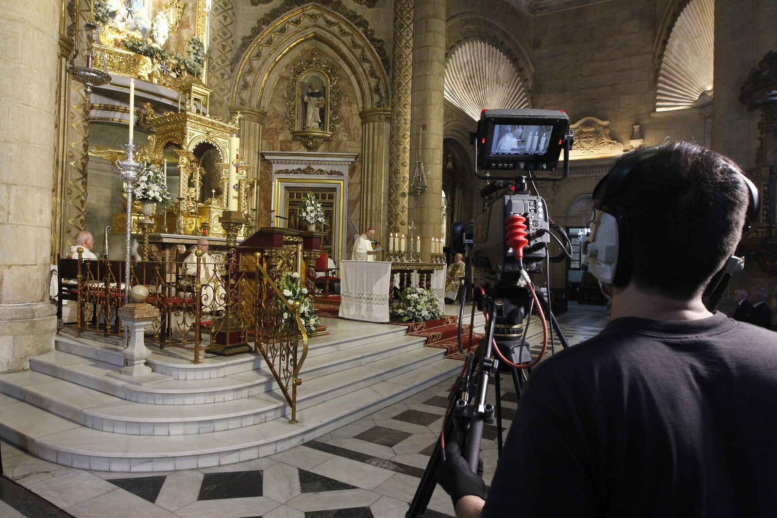 Fotogalería misa V Centenario Hermandad Virgen del Mar. Almería