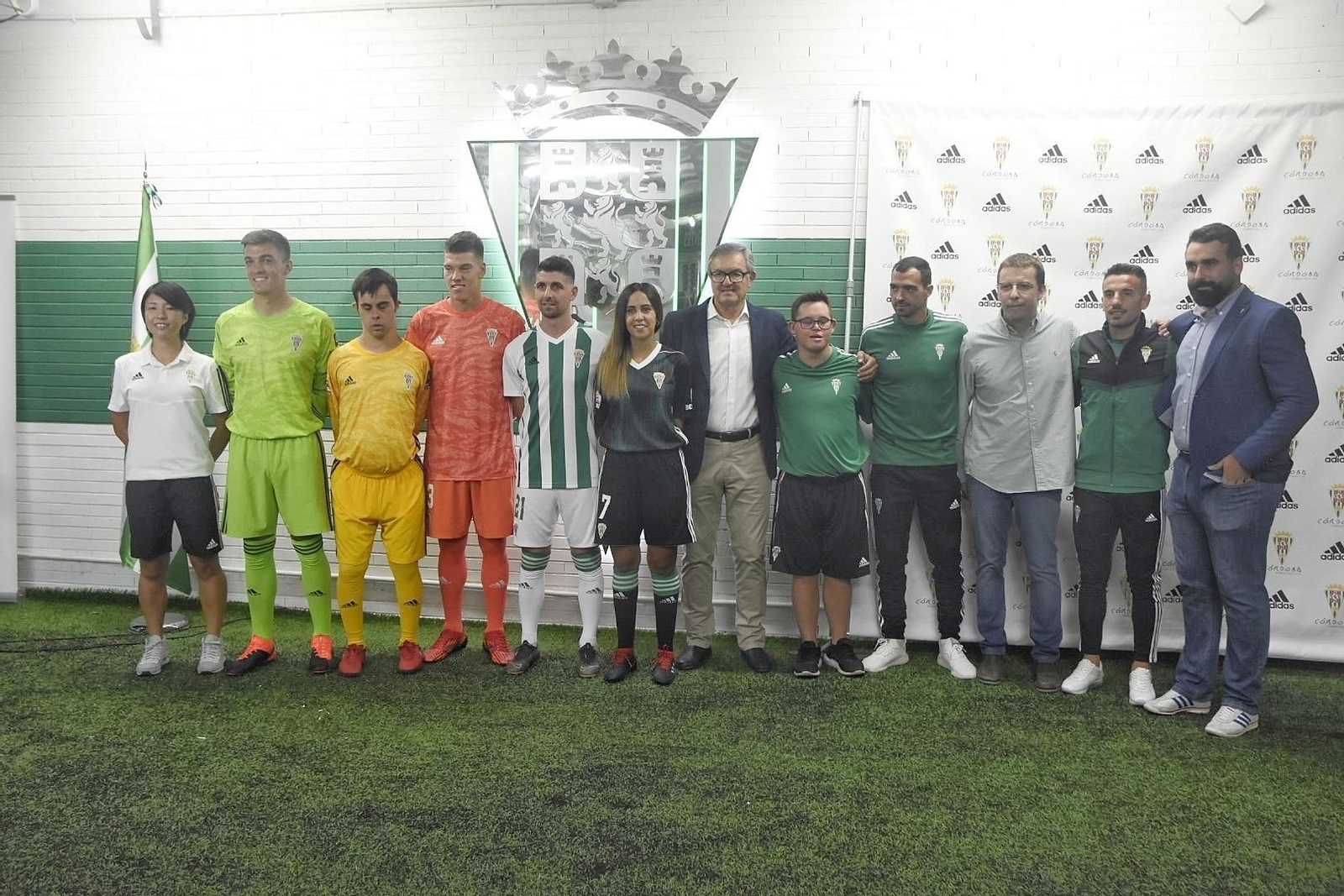 La presentación de las nuevas equipaciones del Córdoba CF, en imágenes