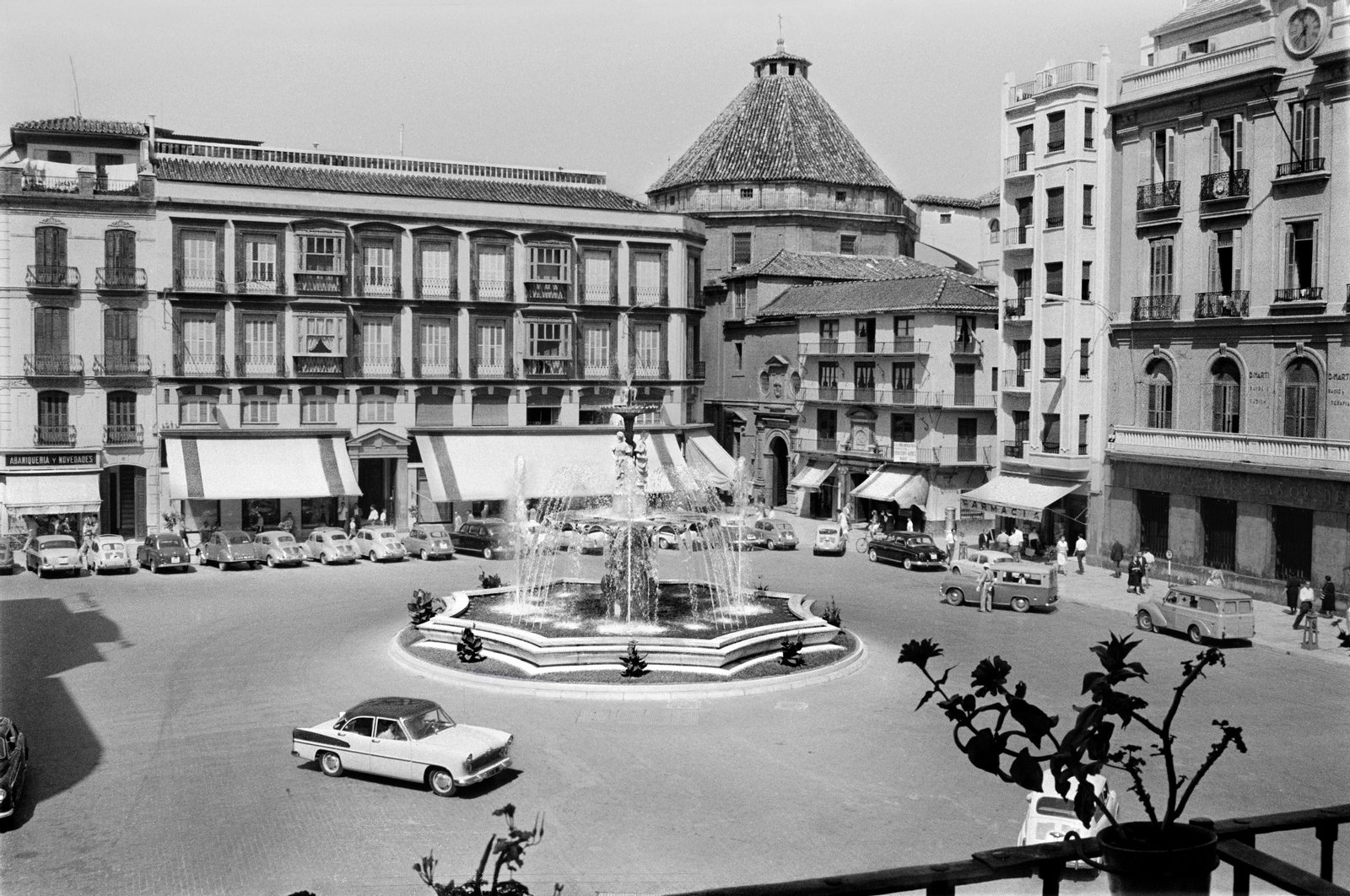 Calle Larios, centro y Corte Ingles en los 60