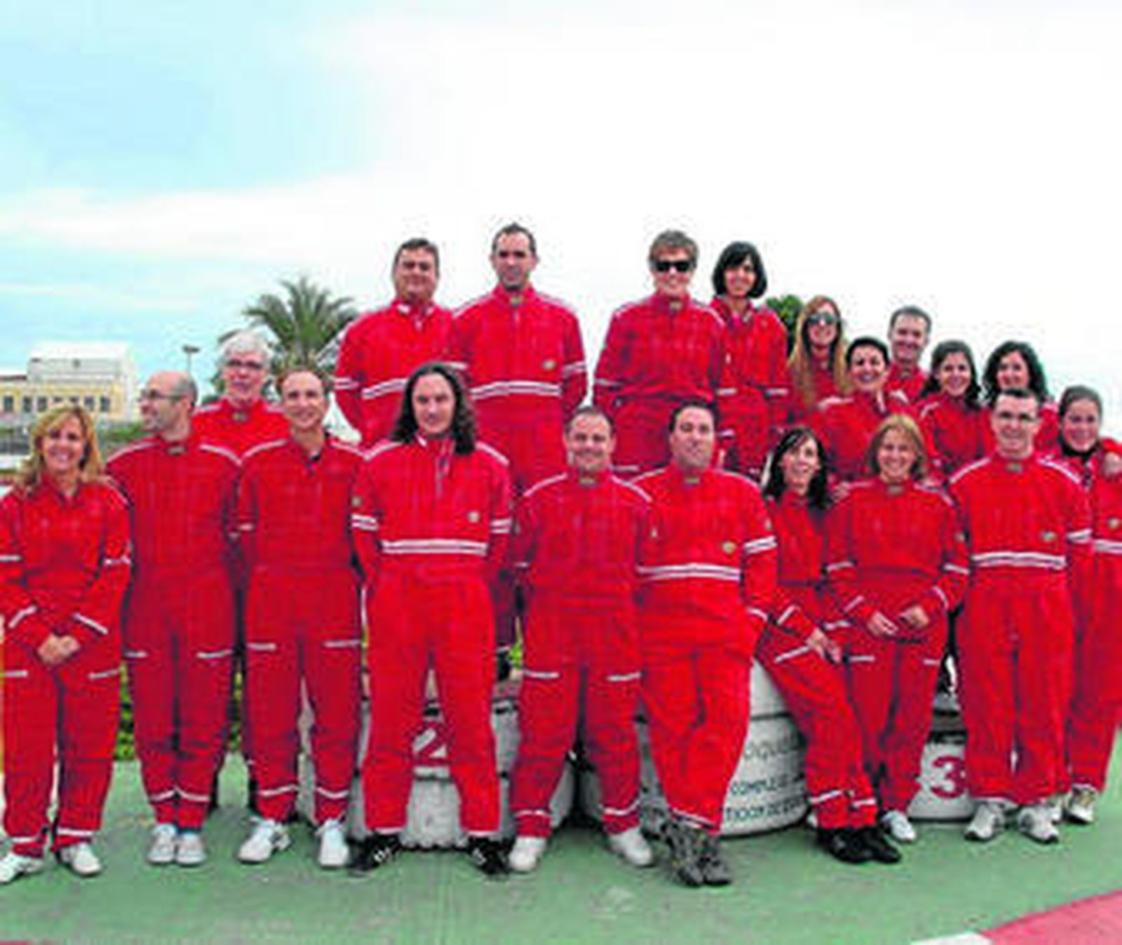 El pasado 23 de noviembre  los trabajadores celebraron el 10º aniversario con una jornada de convivencia en el Karting de Roquetas.