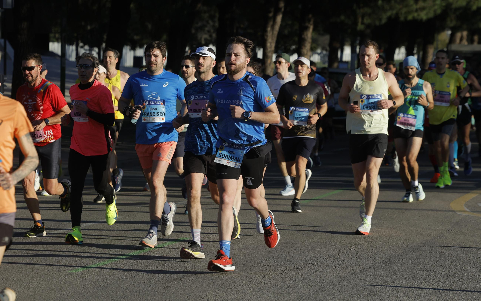 Búscate en el Zurich Maratón de Sevilla 2025