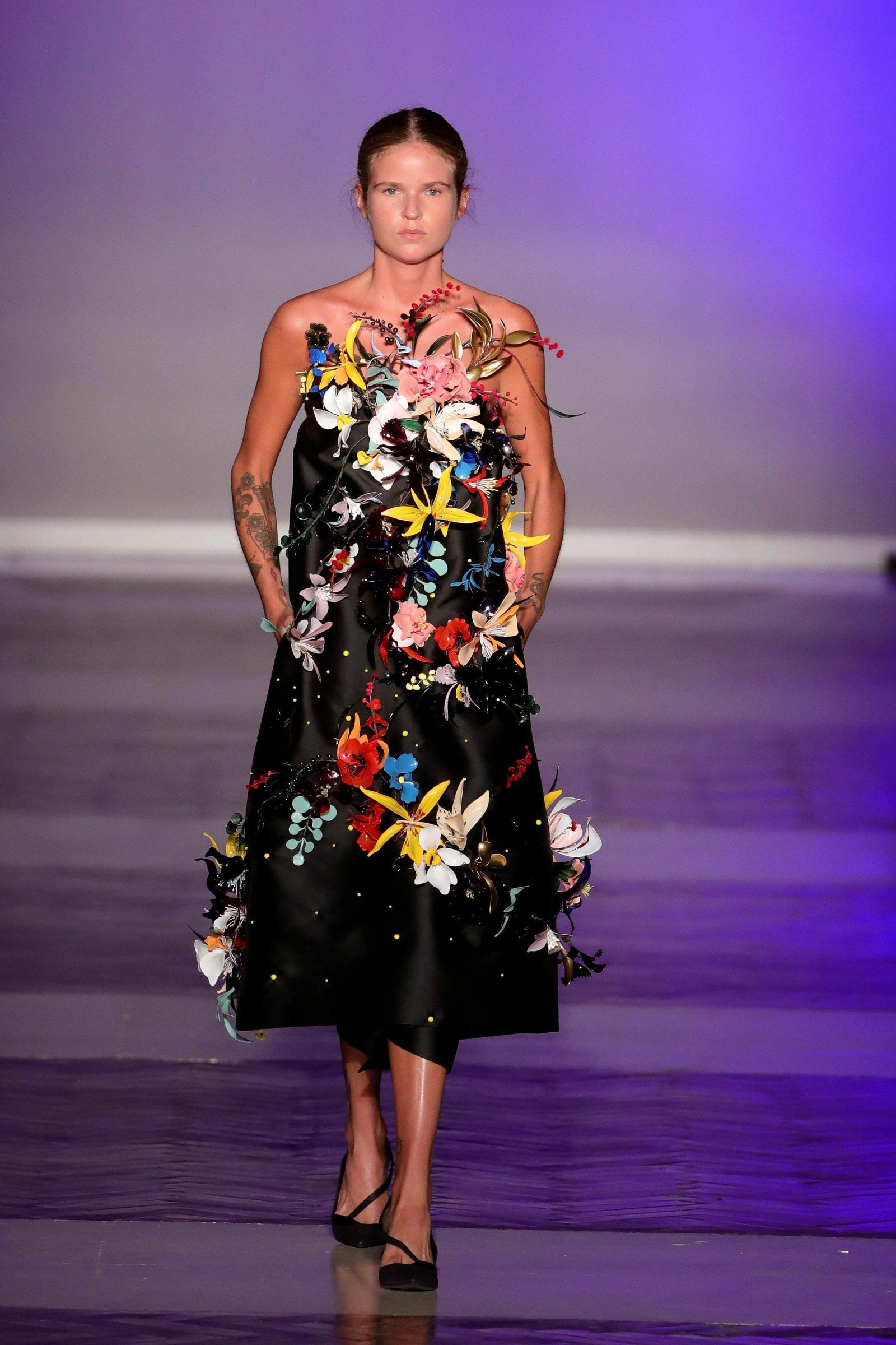 Vestido con flores de Roberto Verino.