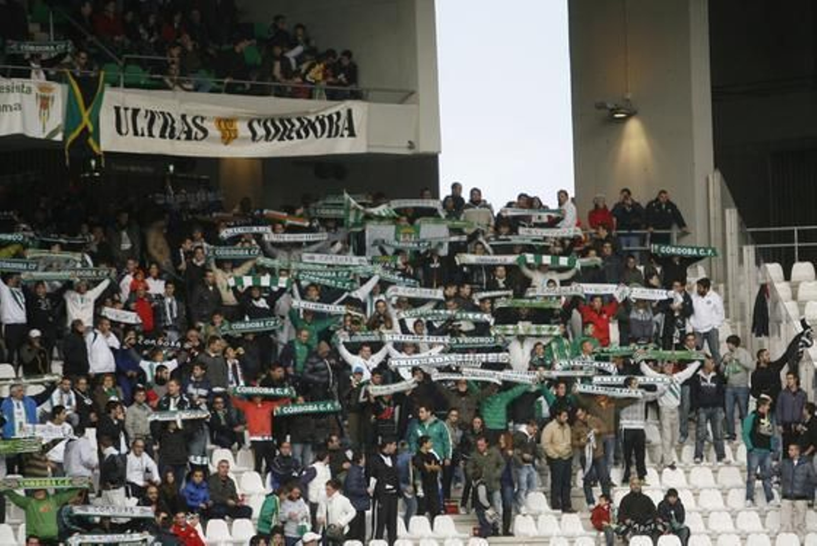 Los de Alcaraz sólo consiguen un decepecionante punto en 13ª  jornada.  Foto: Jose Martinez