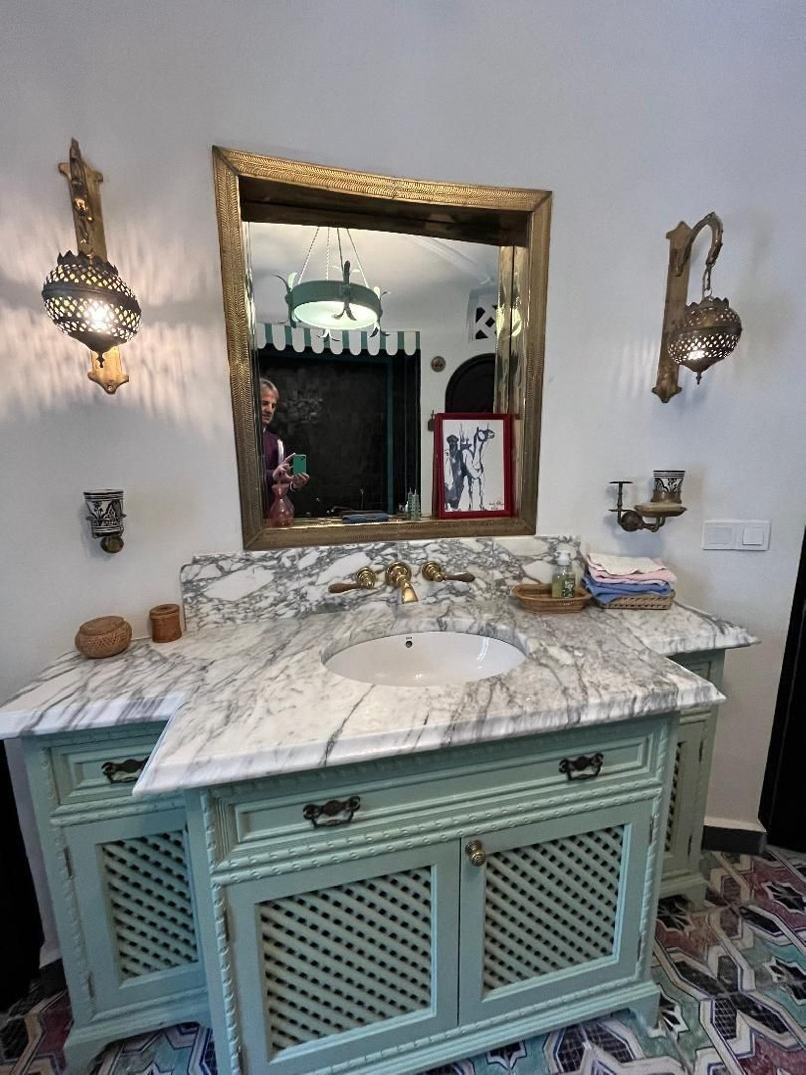 Imágenes de la vivienda en Tánger del interiorista americano Frank de Biasi