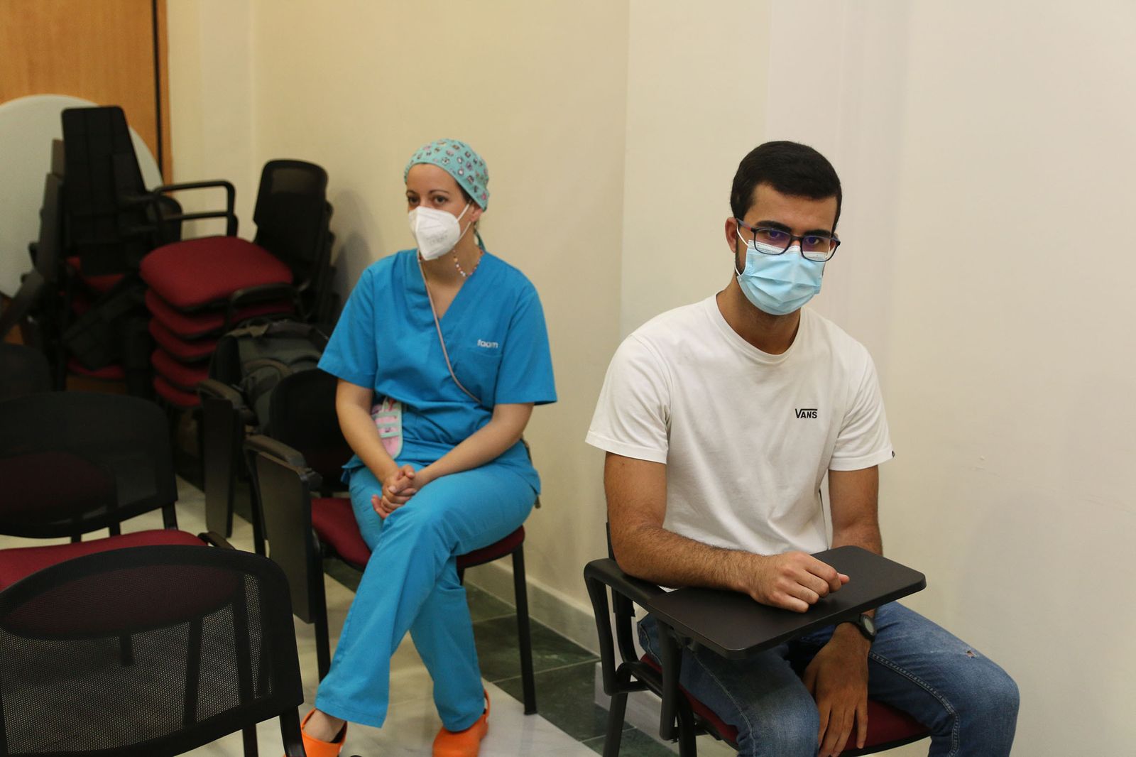 Fotogalería del reconocimiento a los trabajadores de la residencia de la FAAM que se autoconfinaron