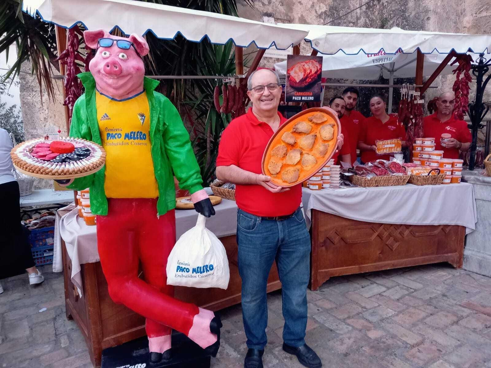 Las imágenes del Día de Lomo en manteca en Vejer: un sabroso plan en uno de los pueblos bonitos de Cádiz