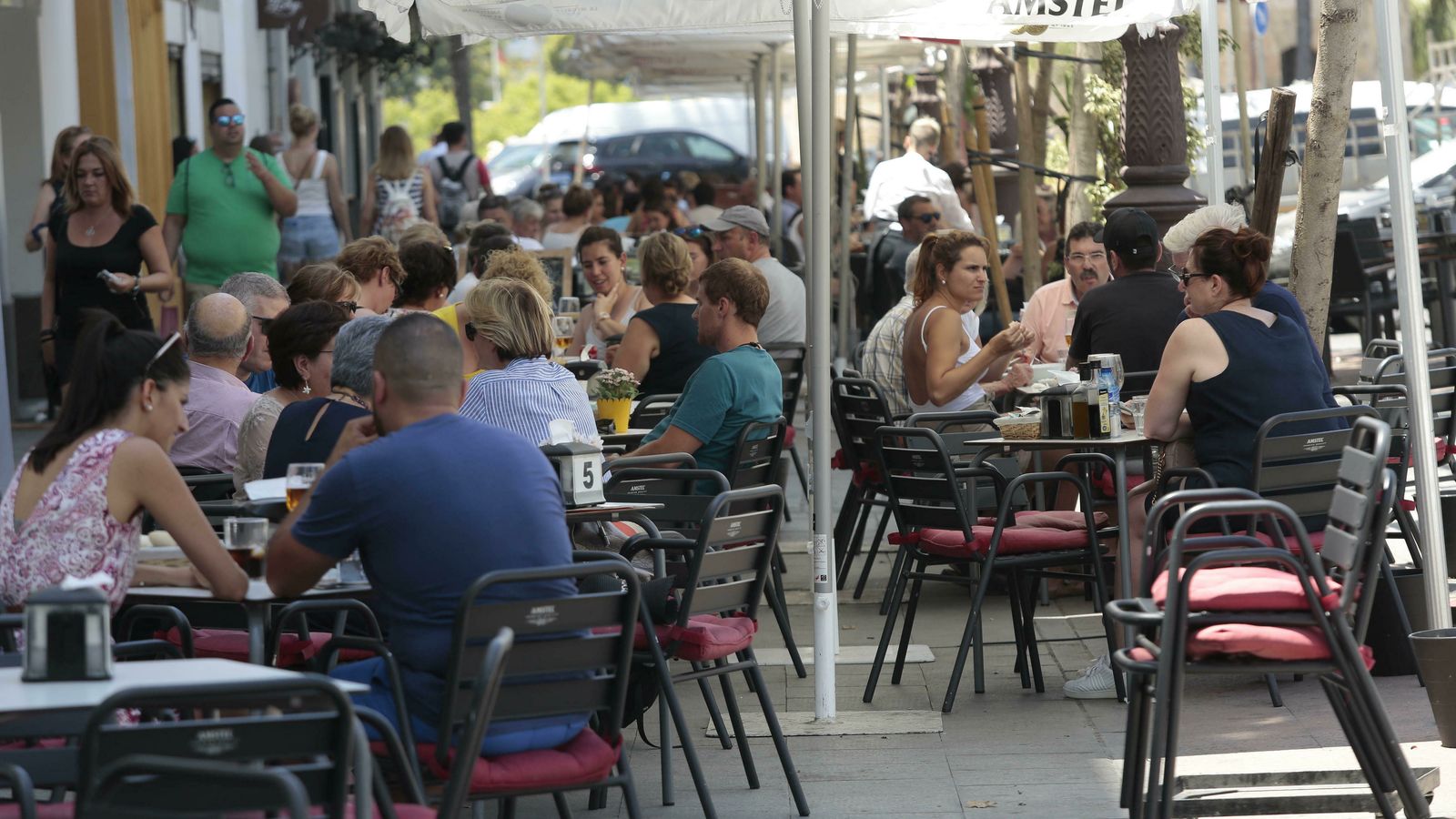 Veladores en el centro