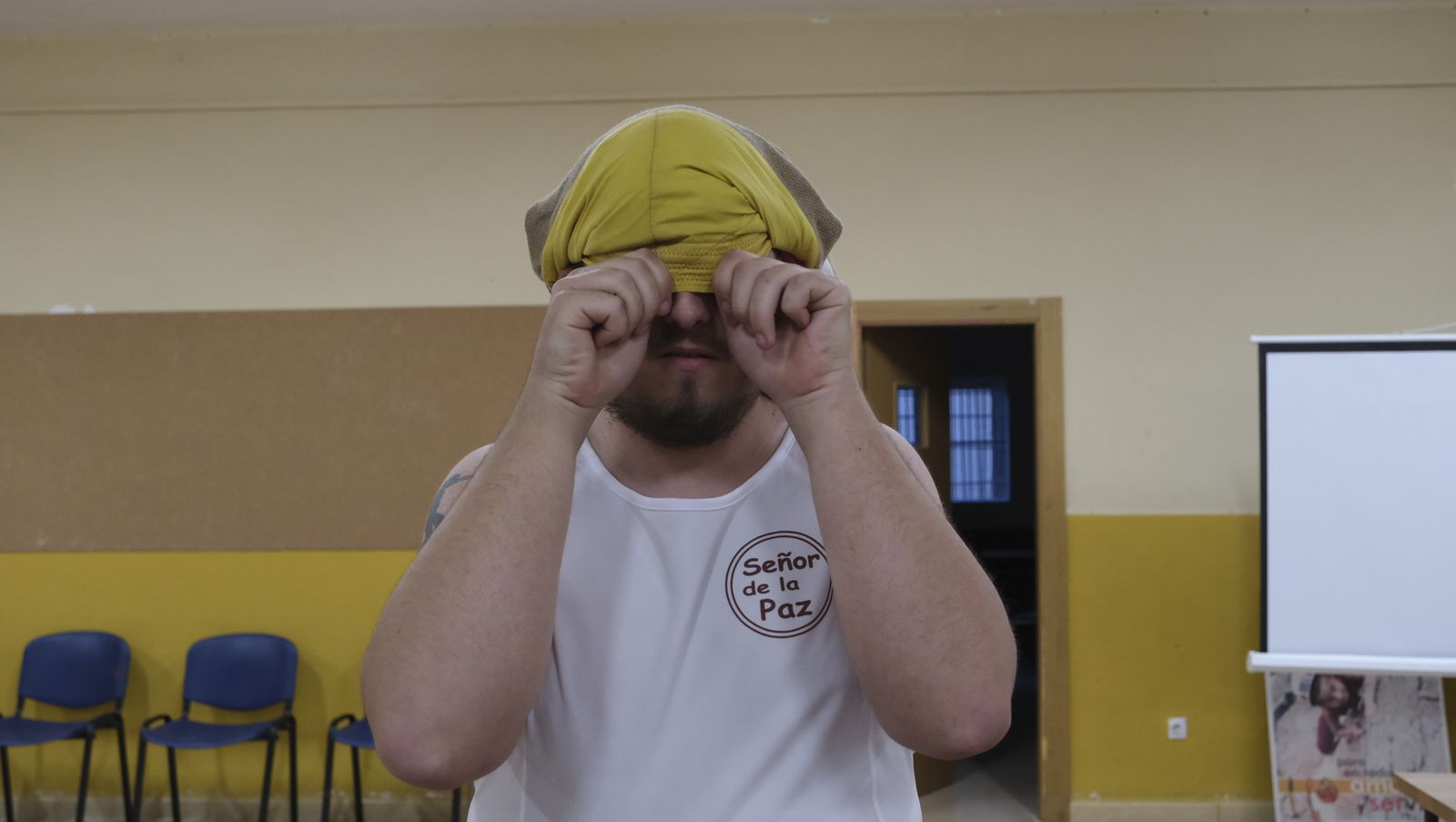 Fotogalería de la procesión de Unidad por el Barrio de Piedras Redondas. Almería