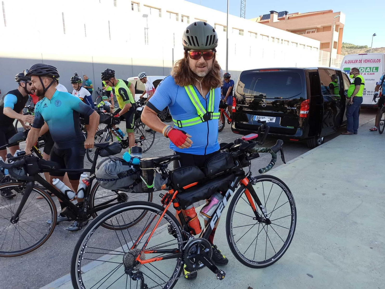 Una aventura en bici desde Murcia hasta Santiago de Compostela en menos de 90 horas.