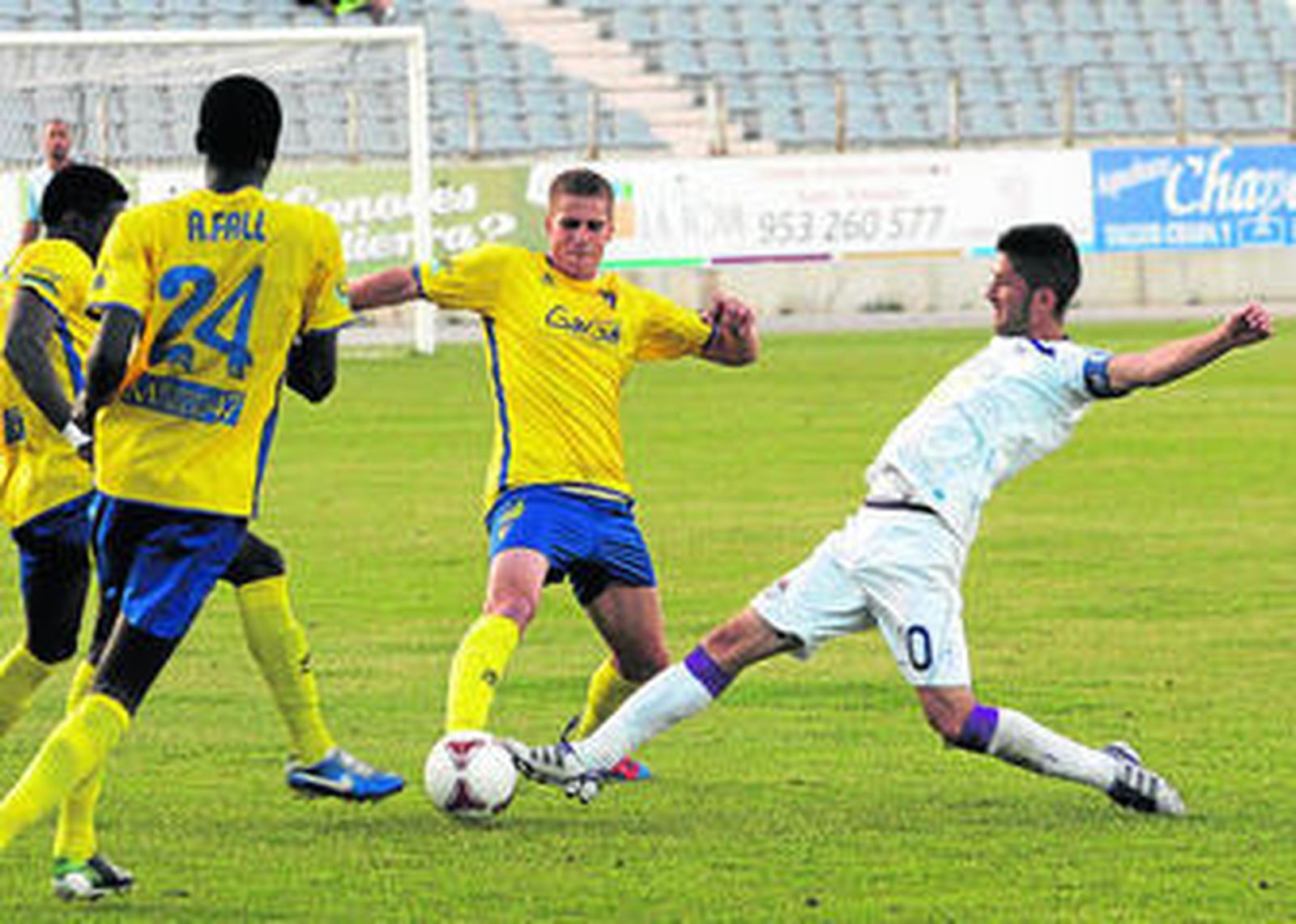 Prima por imponerse al Cádiz