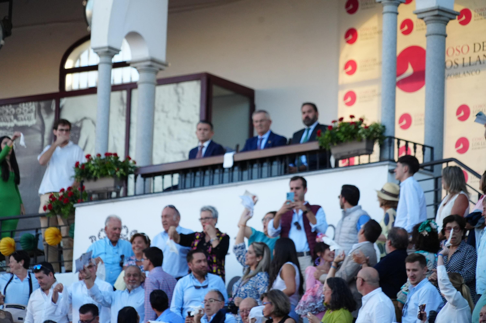 El triunfo de Rocío Romero, Manzanares y Roca Rey en la plaza de toros Pozoblanco, en imágenes