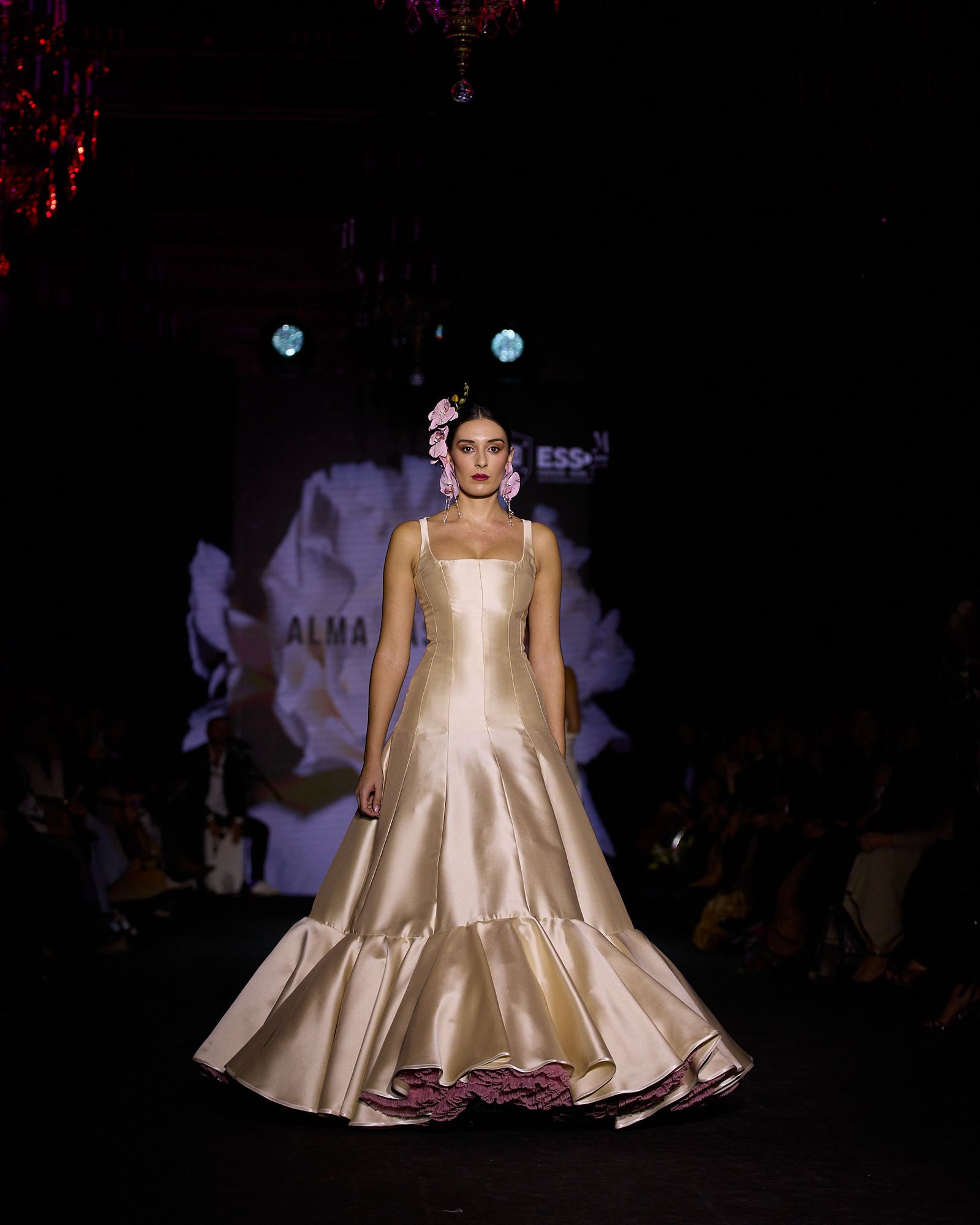 El desfile de Cátedra Internacional de Moda Flamenca Flamentex en We Love Flamenco 2026, todas las fotos