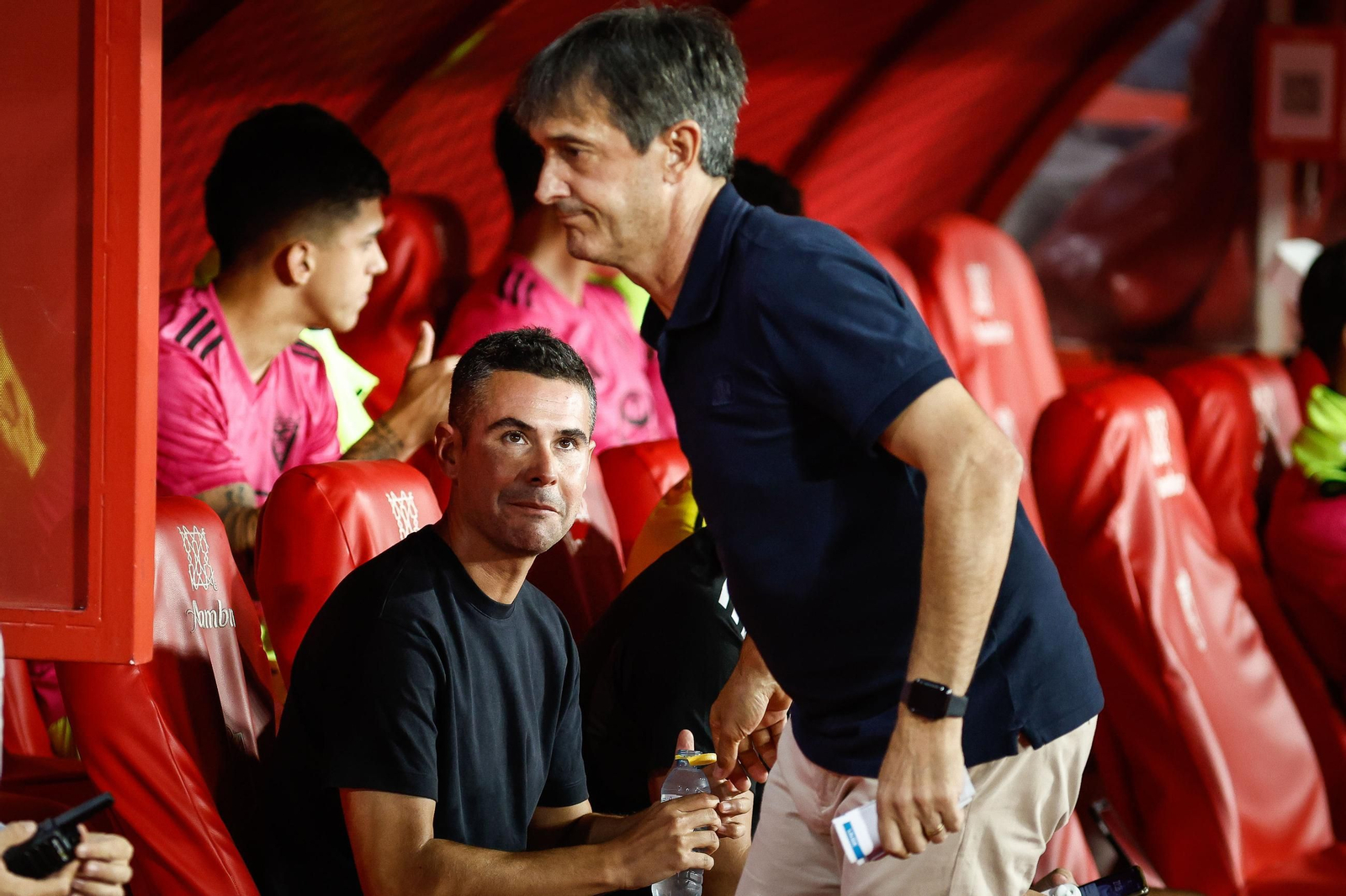 Pacheta en el banquillo contra el Mirandés