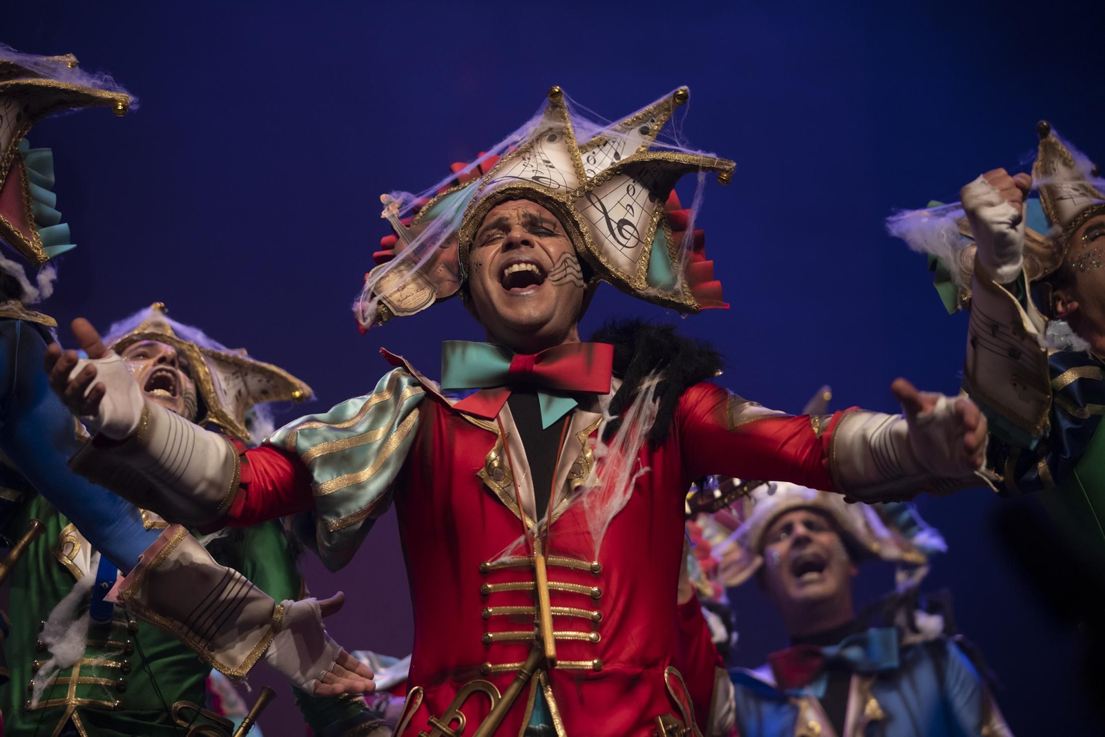 La última jornada de semifinales del Carnaval de Huelva, en imágenes