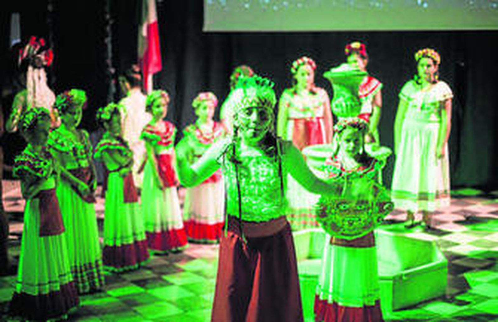 Uno de los momentos de la inauguración ayer en el centro.