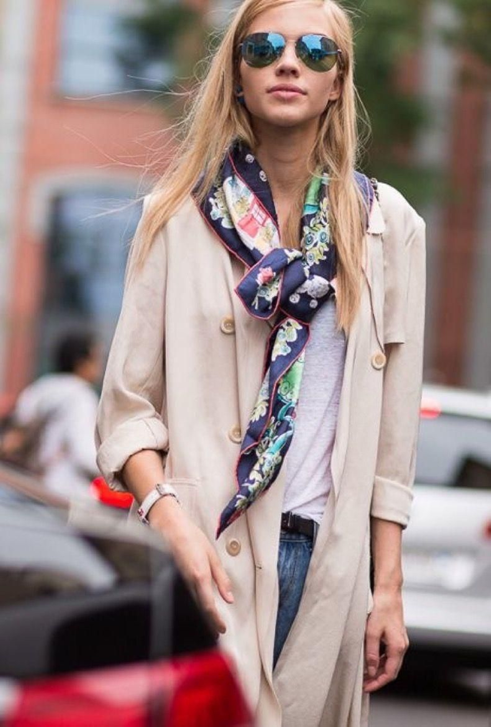Las 30 formas más originales de llevar un pañuelo en tus looks de verano