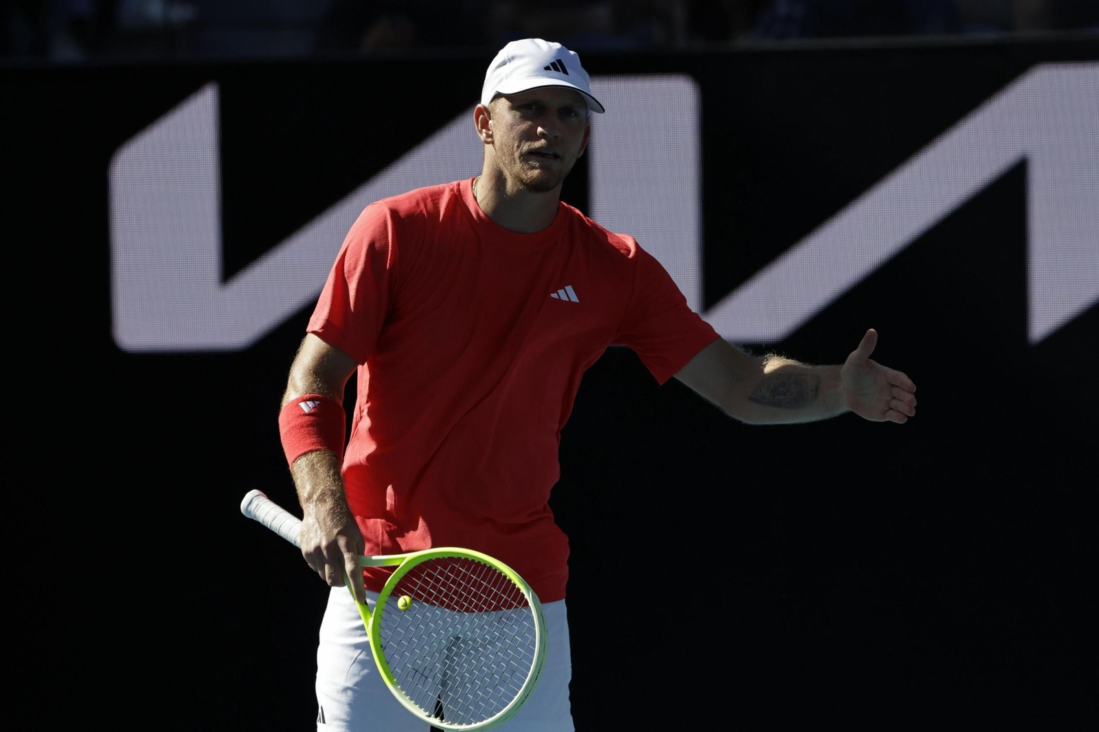 Alejandro Davidovich obra una remontada mágica y está en octavos de final del Open de Australia