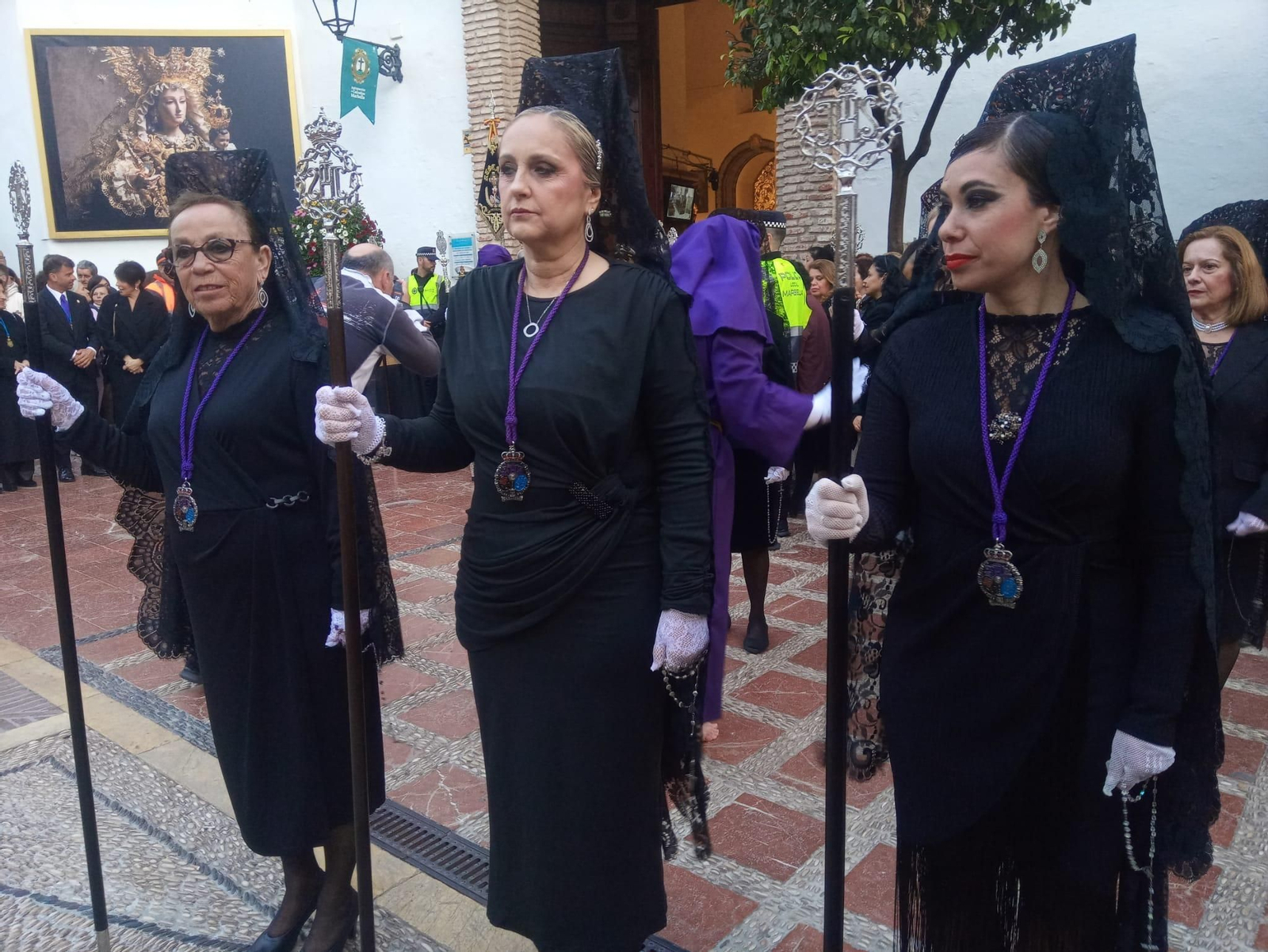 Una Marbella penitente venera al Nazareno el Miércoles Santo