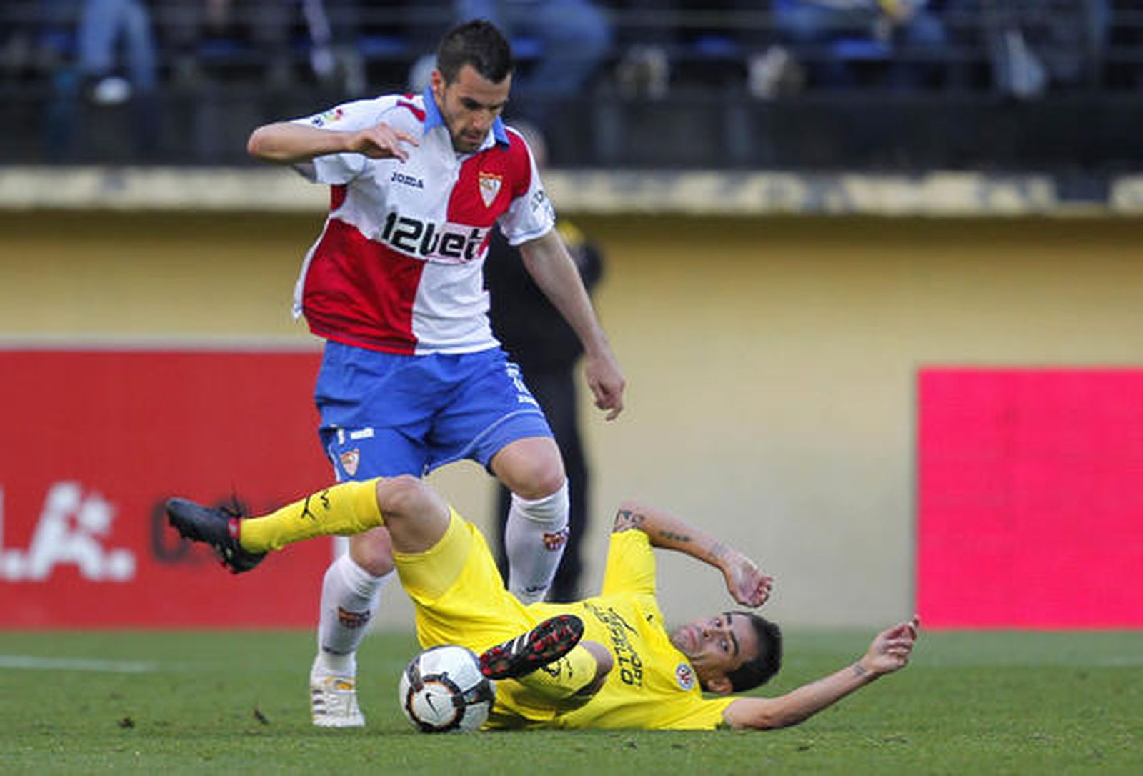El Sevilla pierde estrepitosamente en el estreno de Antonio Álvarez como técnico. / AFP Photo
