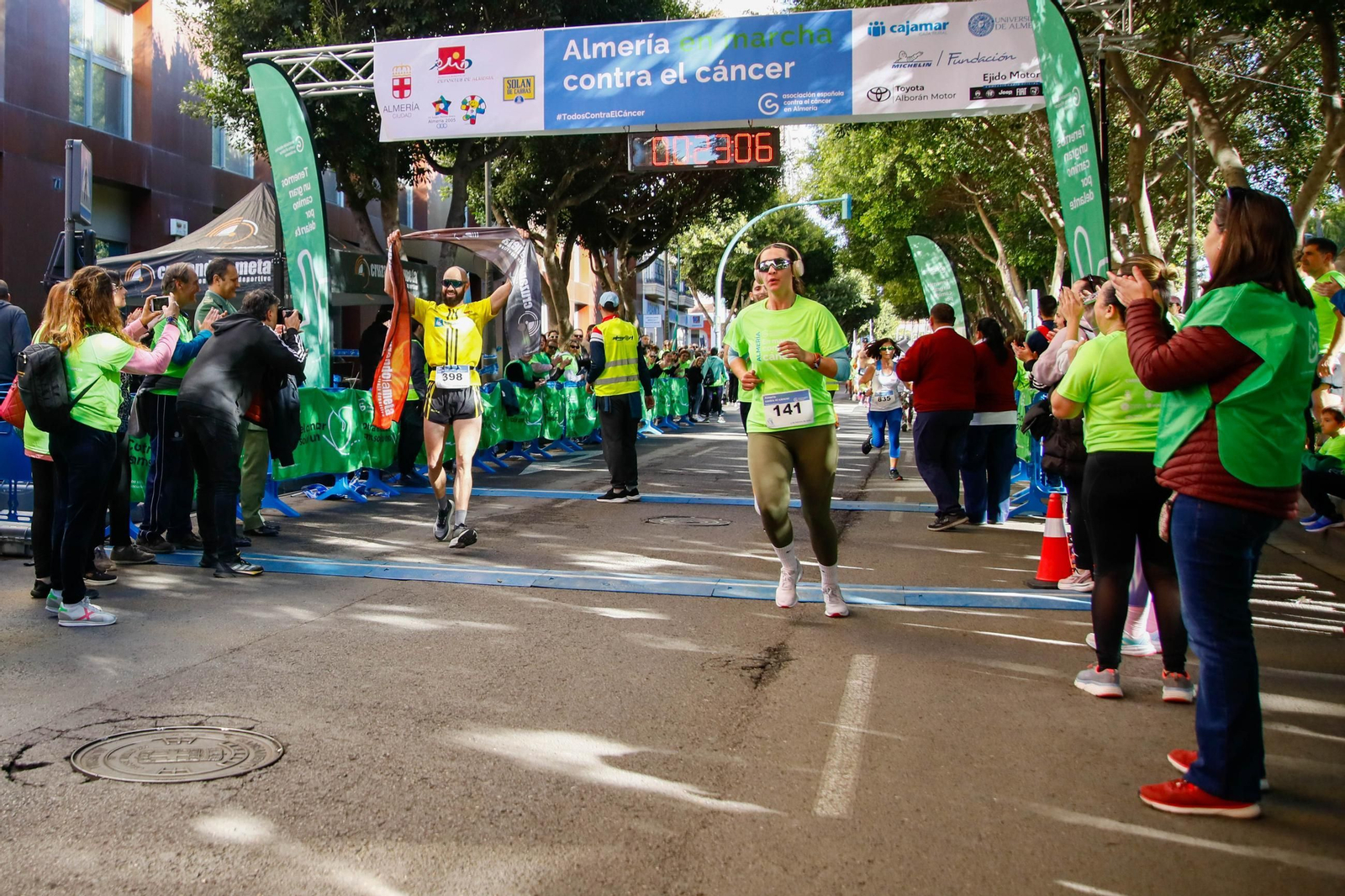 Imágenes de la Carrera contra el Cáncer de Almería