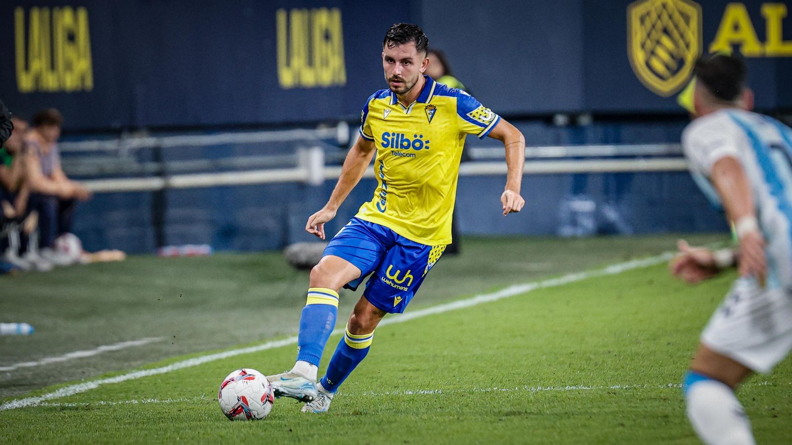 Búscate entre las imágenes del partido de futbol Cádiz CF - Málaga CF