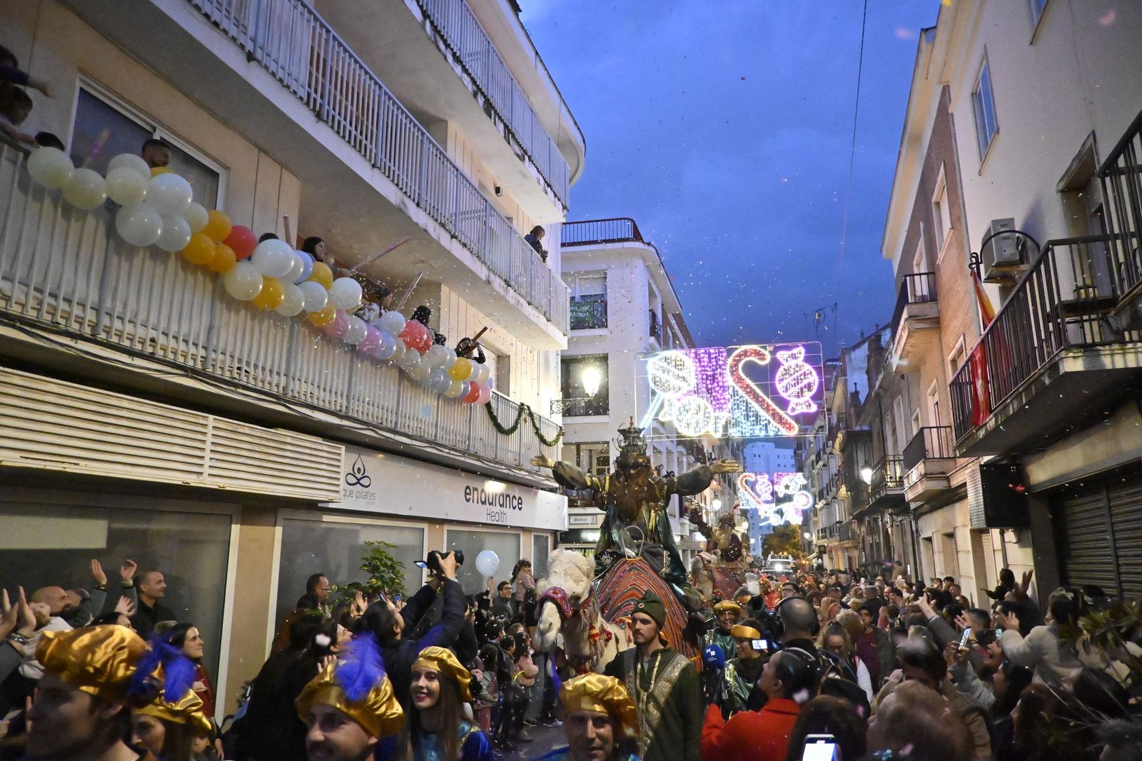 Las mejores fotografías de la llegada de los Reyes Magos a Huelva