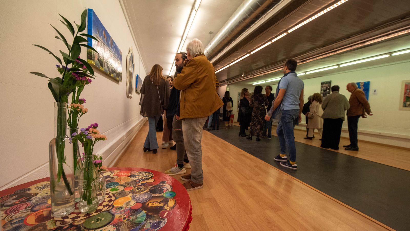 La inauguración de la exposición 'Arquitectura imposible' de Marga Guinea en Alcultura, en imágenes